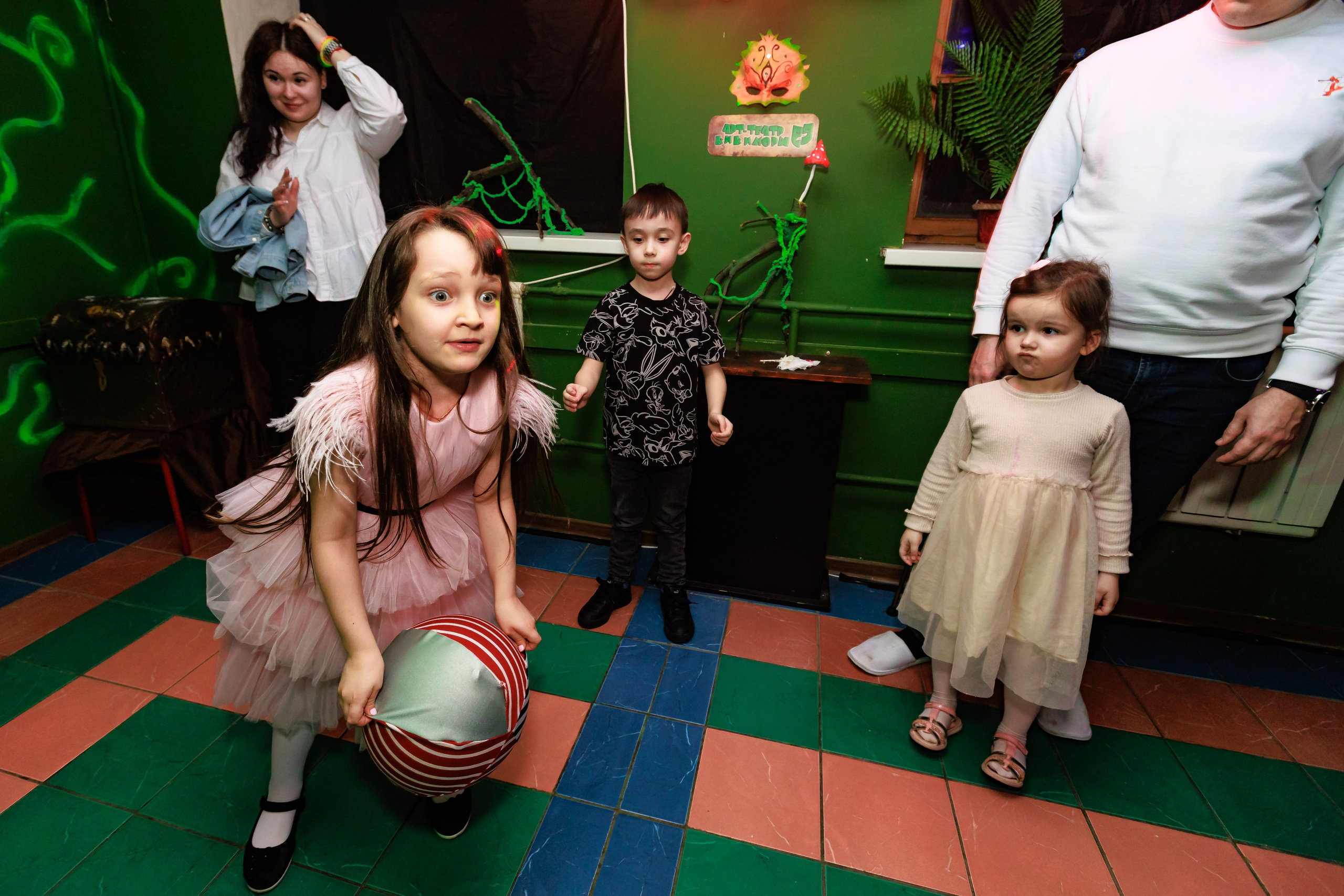 Театрализованный день рождения. Выпускные альбомы в Москве и Московской области