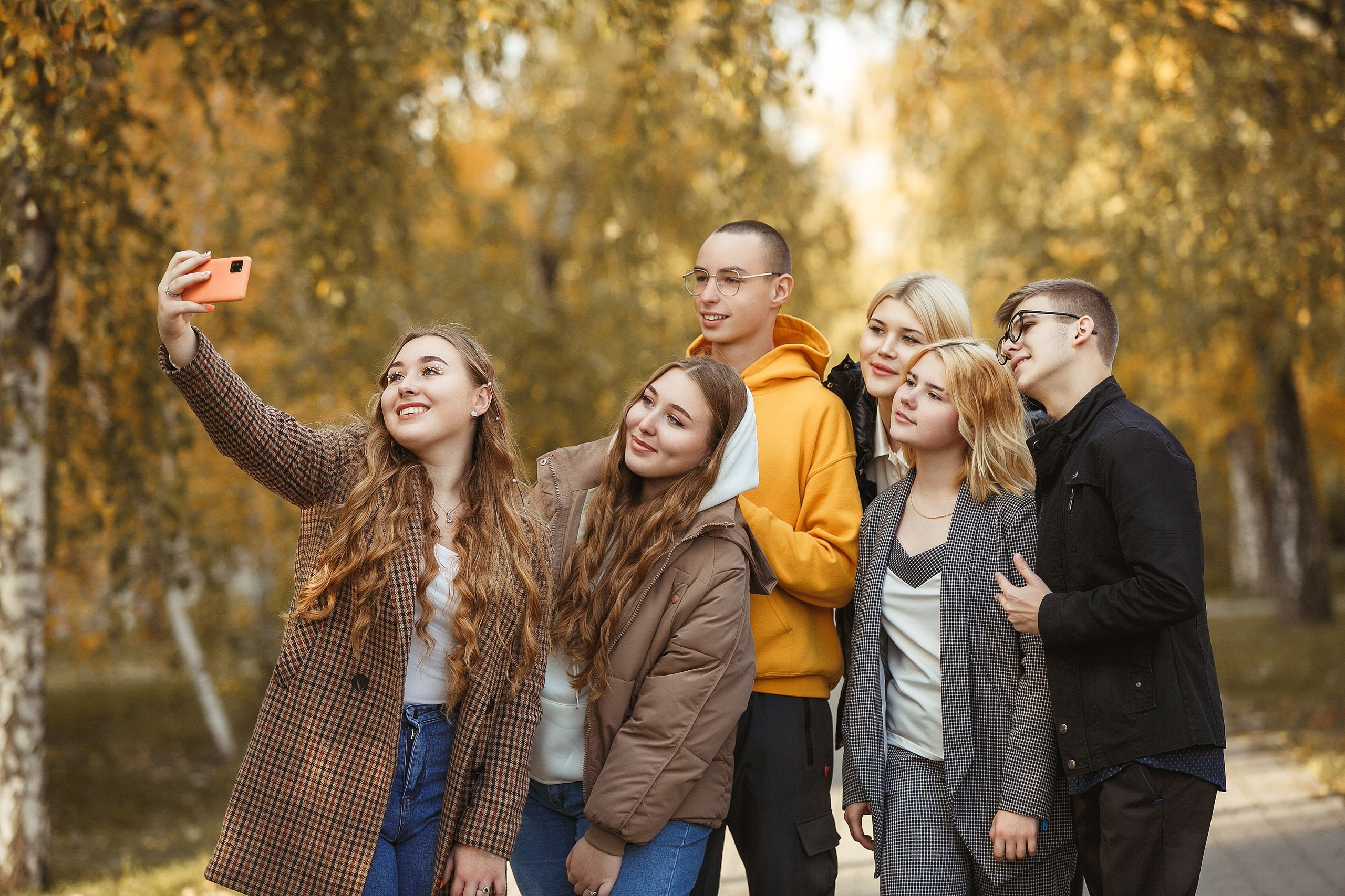 ОСЕННЯЯ ПРОГУЛКА. Выпускные альбомы в Донецке и ДНР. Фотограф Донецк и ДНР