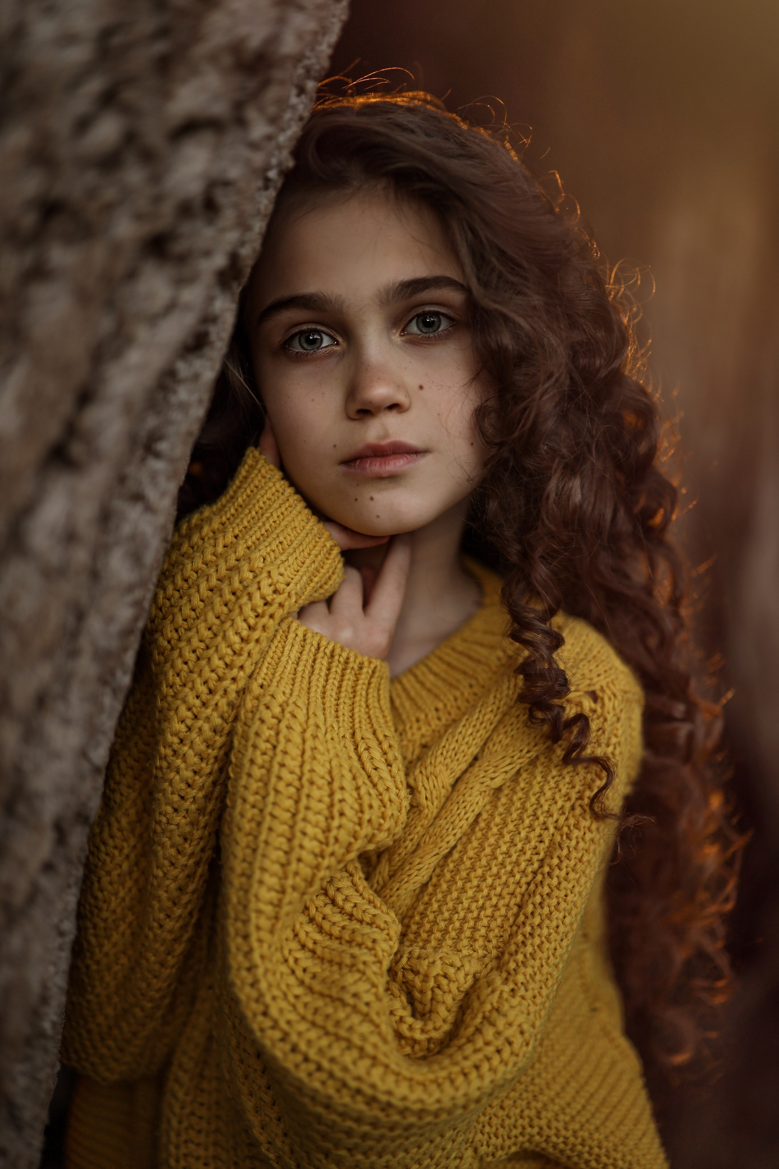 Осенняя фотосессия для Полины у древа патриарха в Сухуме. Свадебный и семейный фотограф в Абхазии Жанна Соснина