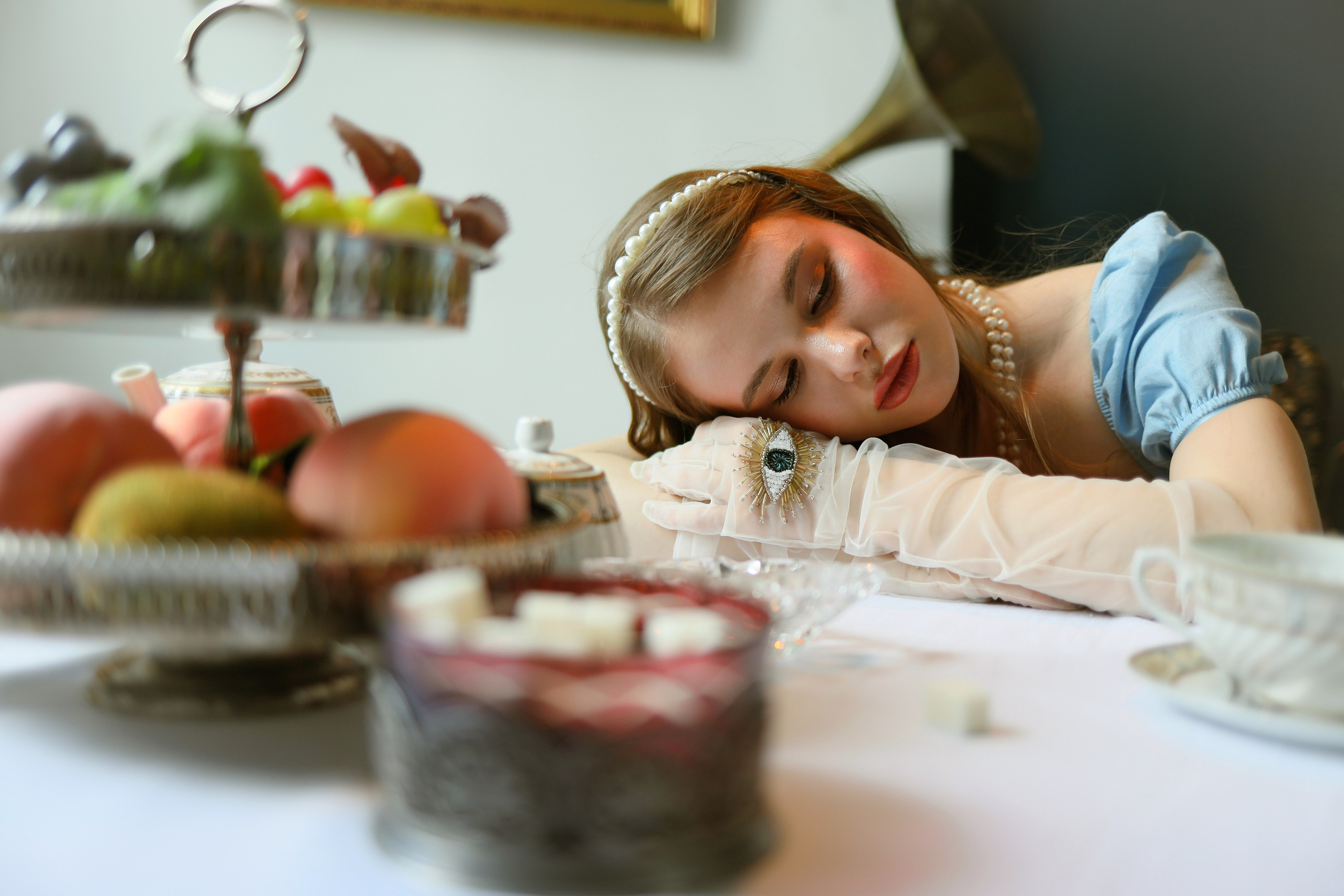 Фотосессия «Сумасбродное чаепитие». Свадебный и семейный фотограф в Абхазии Жанна Соснина