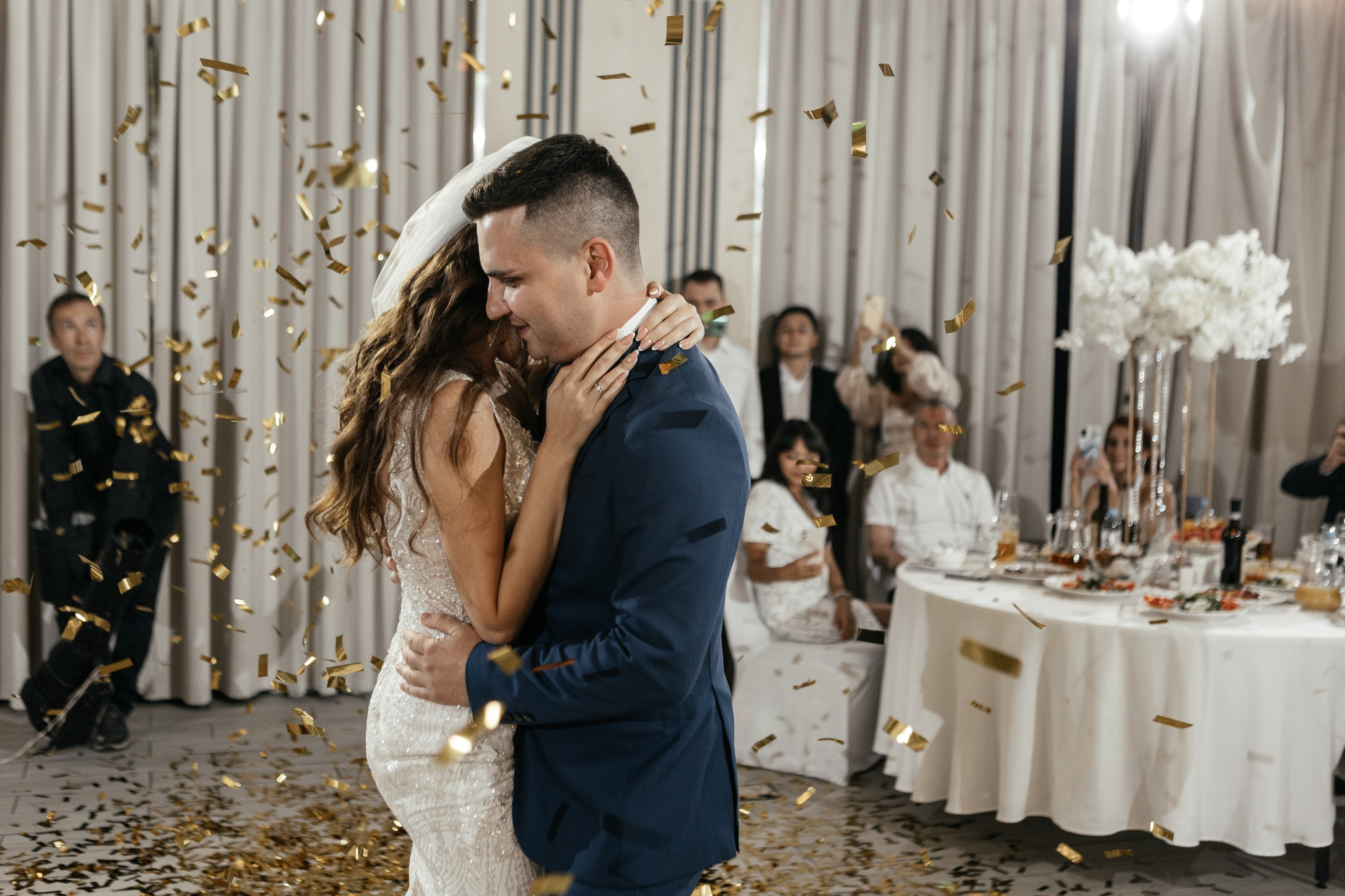 Свадебный фотограф Уфа — Руслан ГабдлисламовЖивые эмоции, красивые кадры, воспоминания на всю жизнь.Работаю по всей Республике Башкортоста. Свадебный фотограф Уфа Руслан Габдлисламов