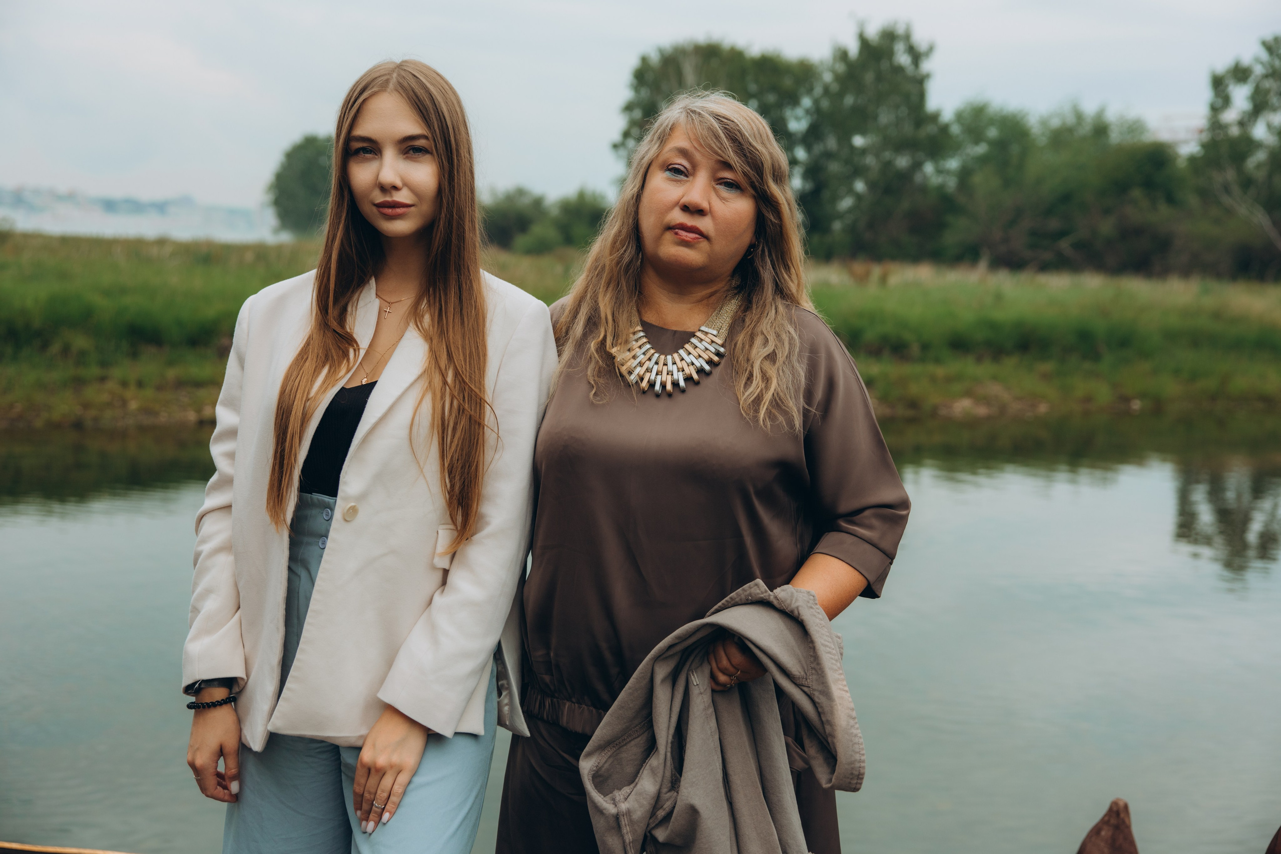 На берегу. Свадебный, семейный фотограф в Иркутске Светлана Макаричева