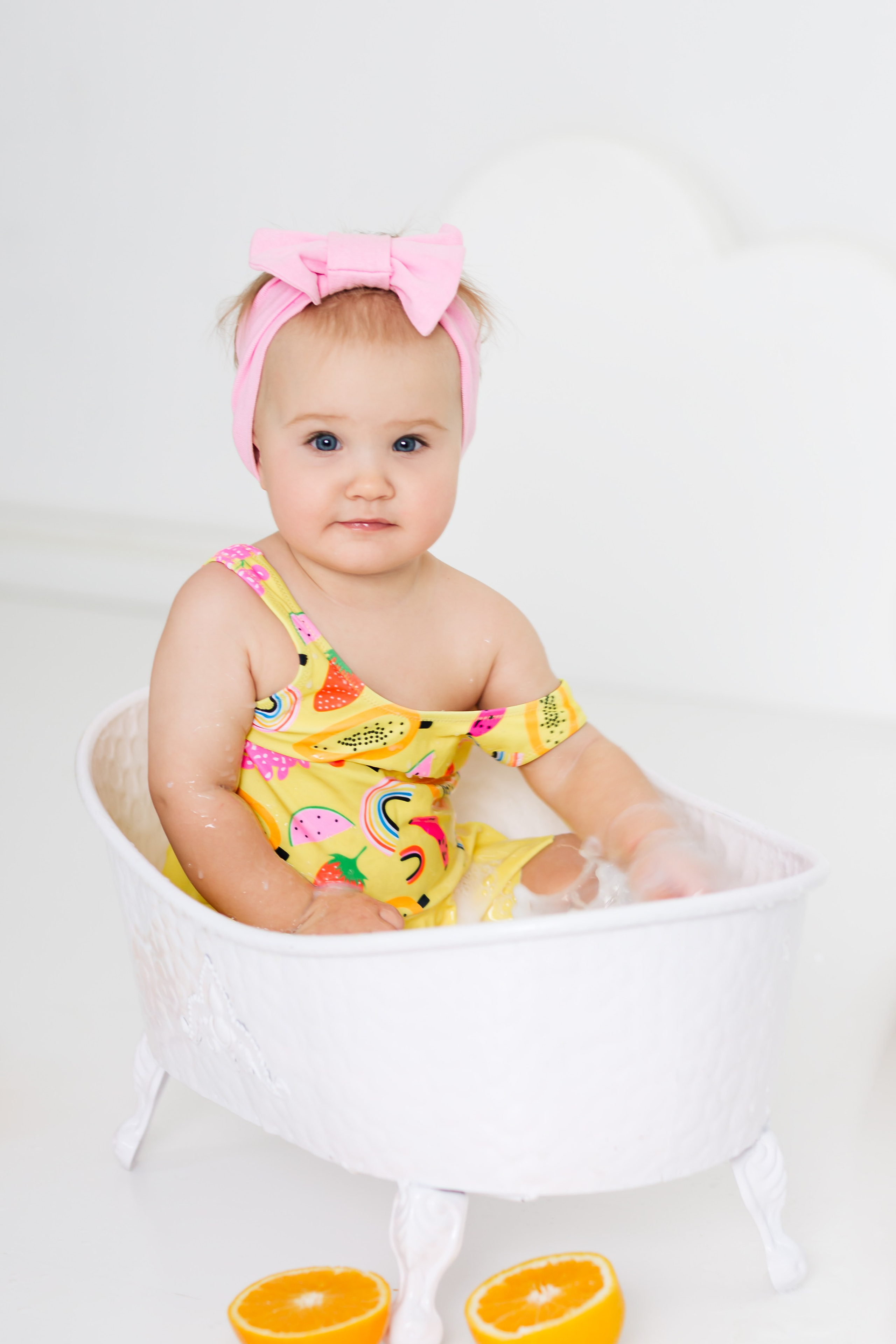 Тортик с купанием. Детский и семейный фотограф в Санкт-Петербурге Алтухова Ольга