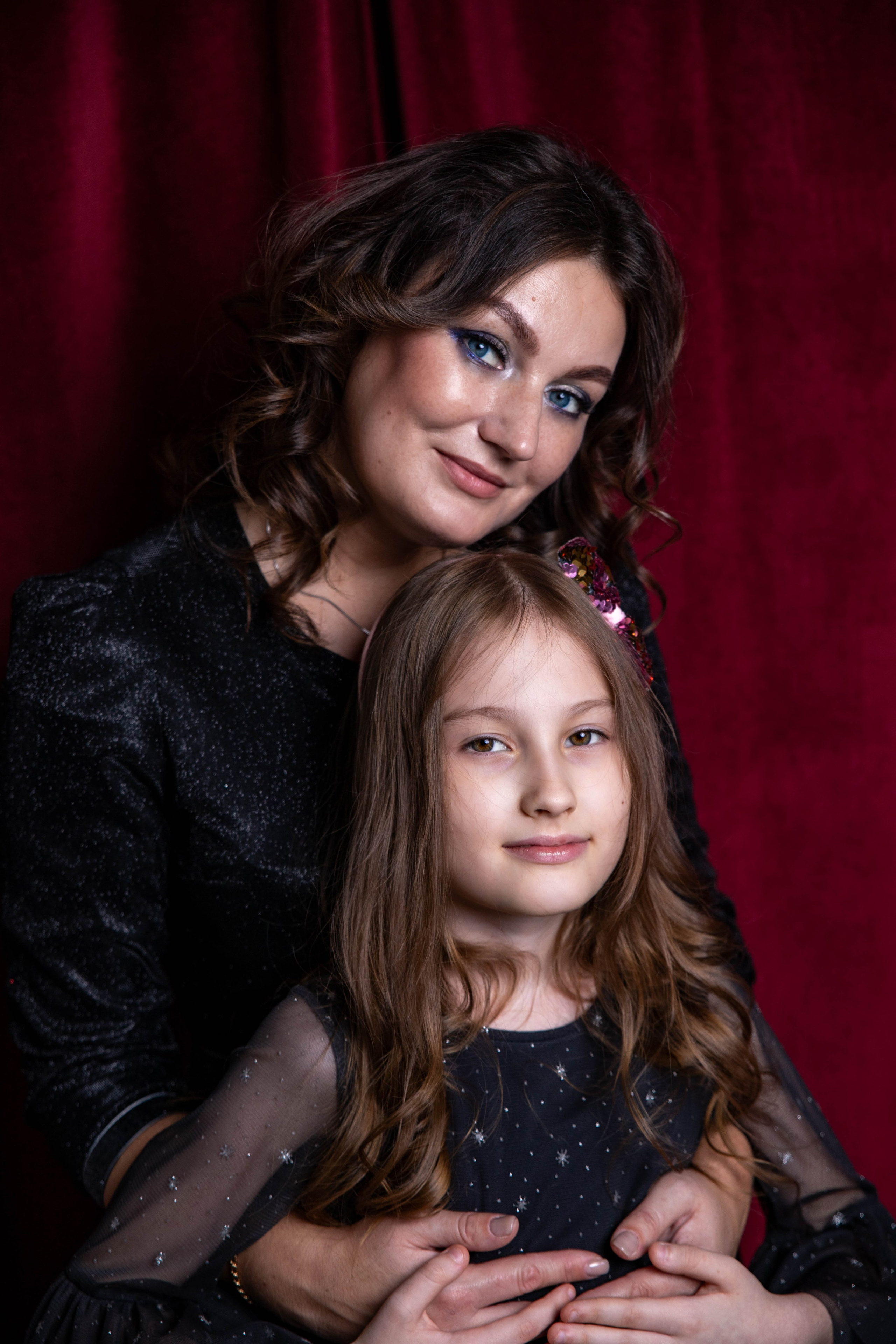 Новогодняя (студия). Алена и дети. Фотограф Лапочкина Татьяна