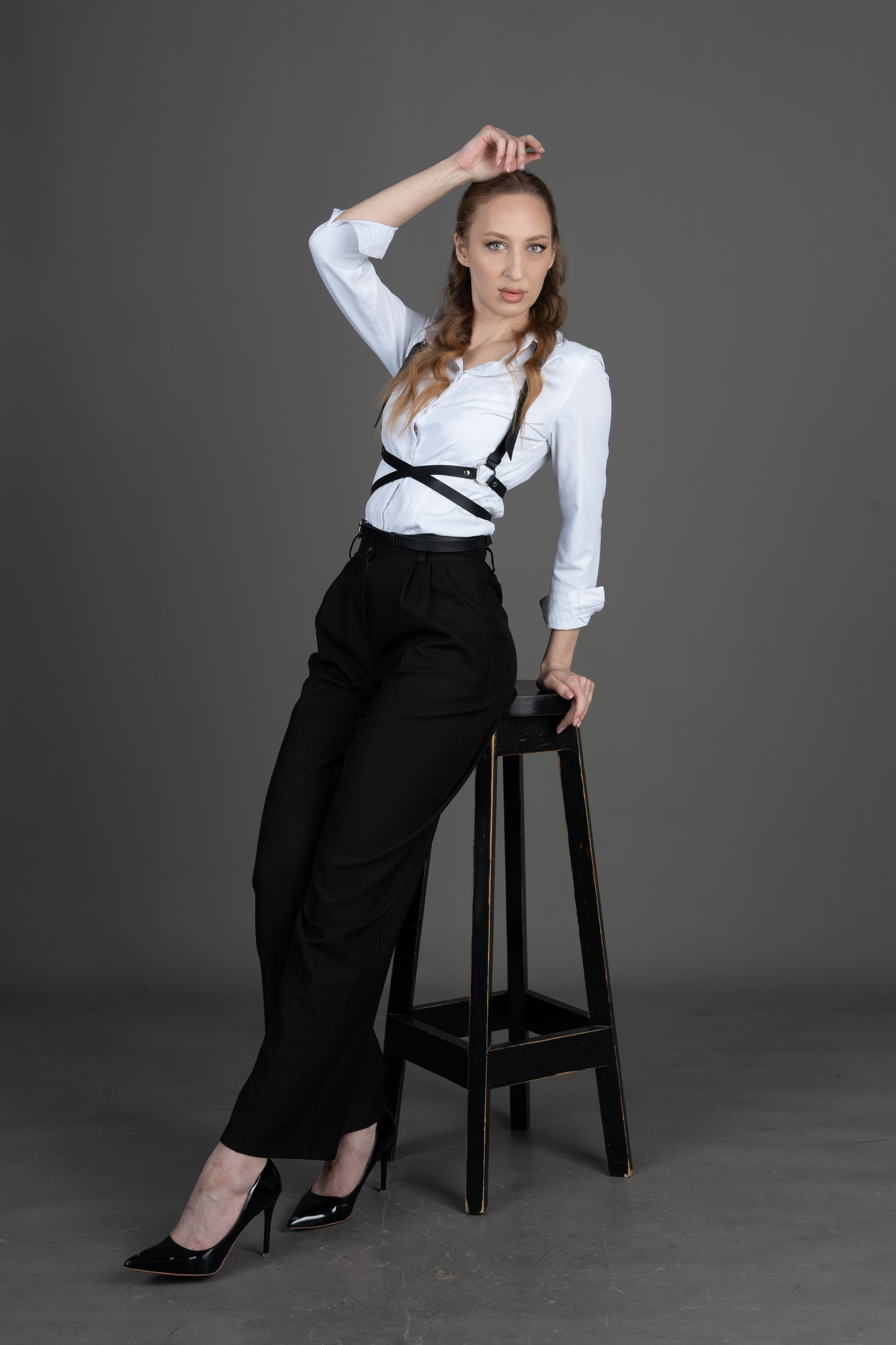 Студийный женский портрет. Тонкая грань между классикой и современностью. Фотограф |Ленинск, Волжский, Волгоград| Наталья Савилова