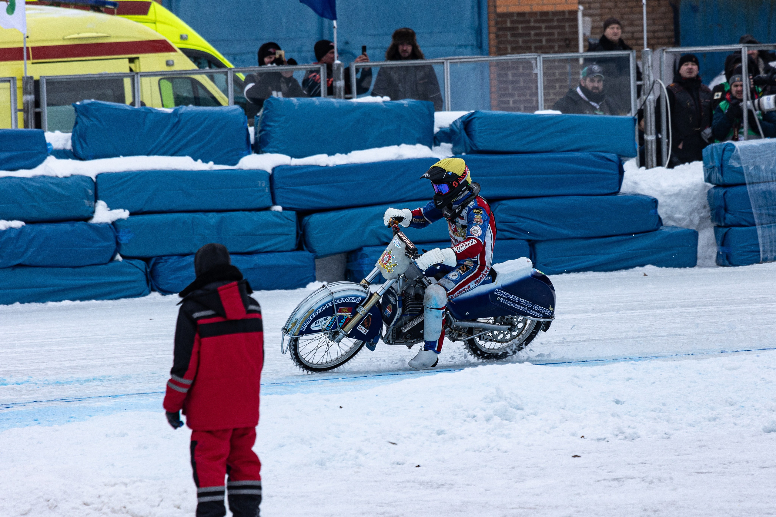 Битва Ледовых Гладиаторов. Фотограф Ольга Гирусова «Пантерочка» Москва
