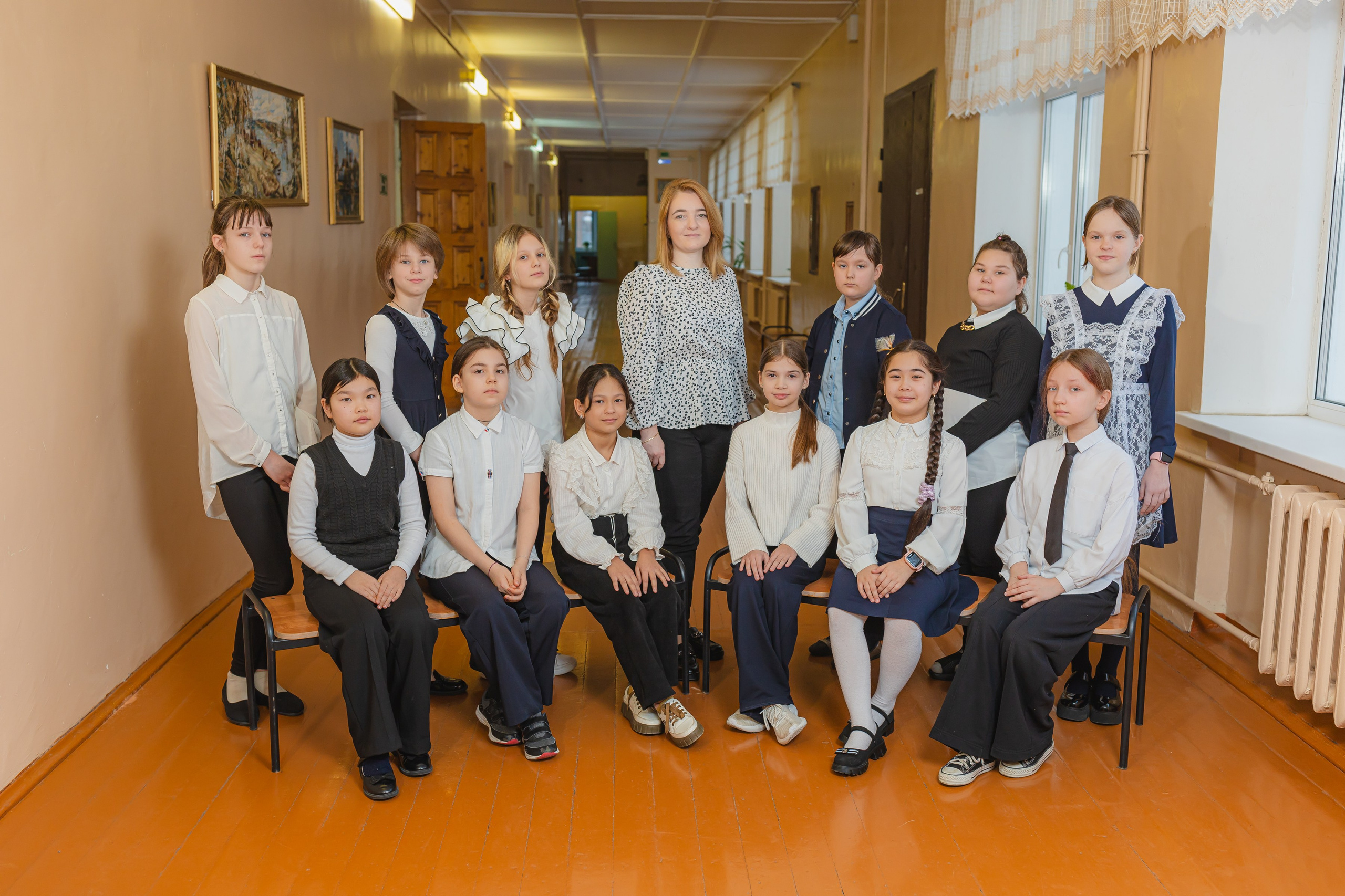 Школа 4 класс. Выпускные альбомы Чехов