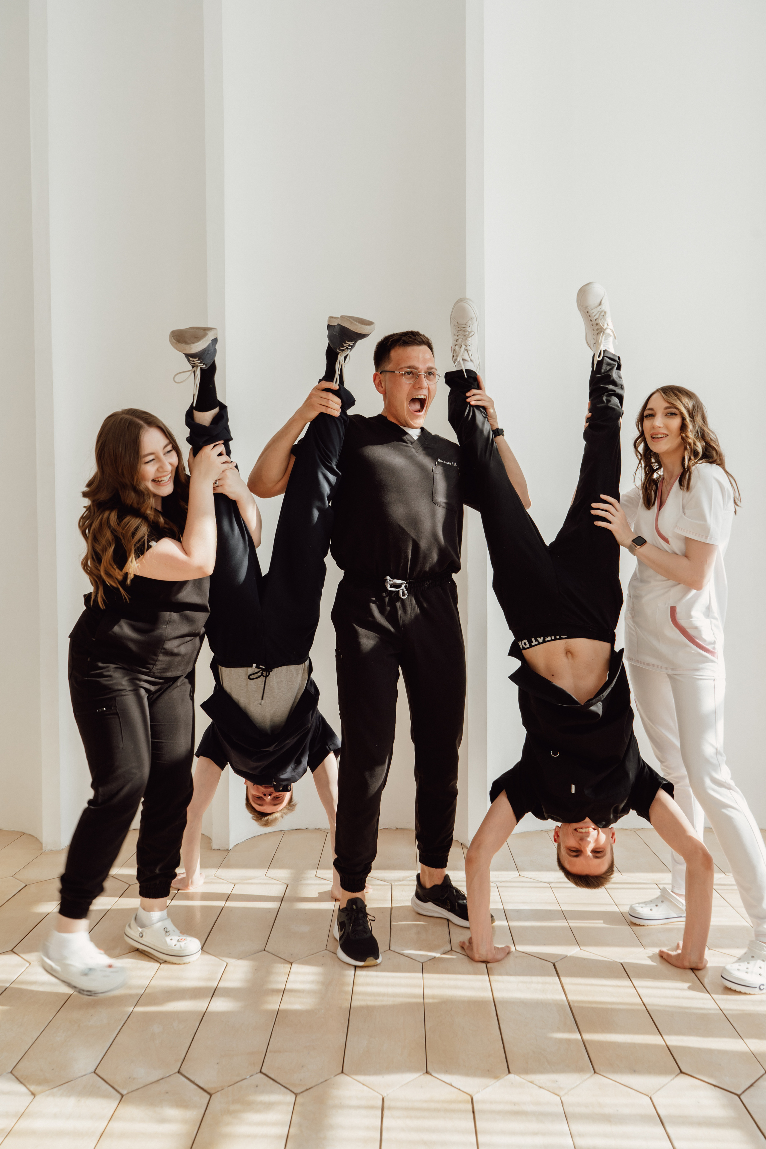 Групповые фото для выпускников медицинского. Анастасия Попова — Fashion photographer