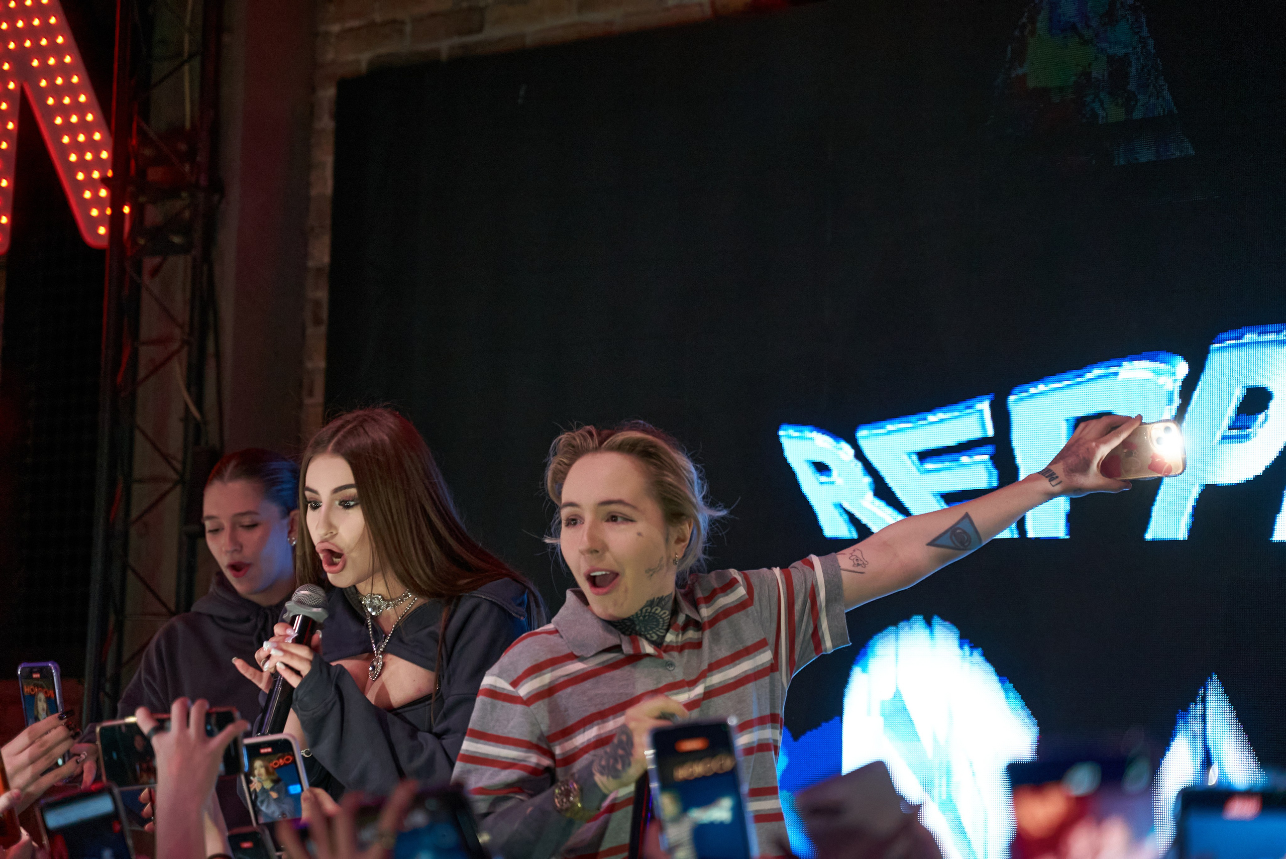 Госпожа Эвелин X Mozee Montana. TRINITY GRAPH