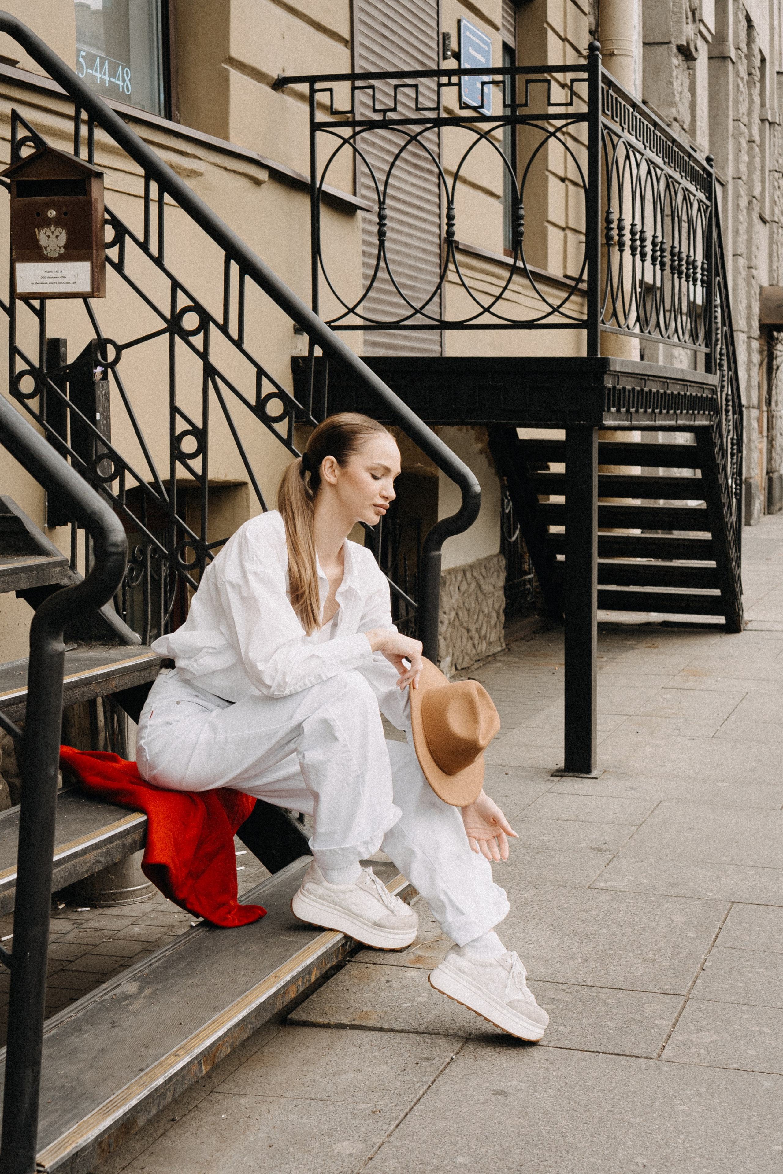 МЫ ГУЛЯЛИ ПРО КРЫШАМ ПИТЕРА. Профессиональный фотограф, Санкт-Петербург — Виктория Богомолова