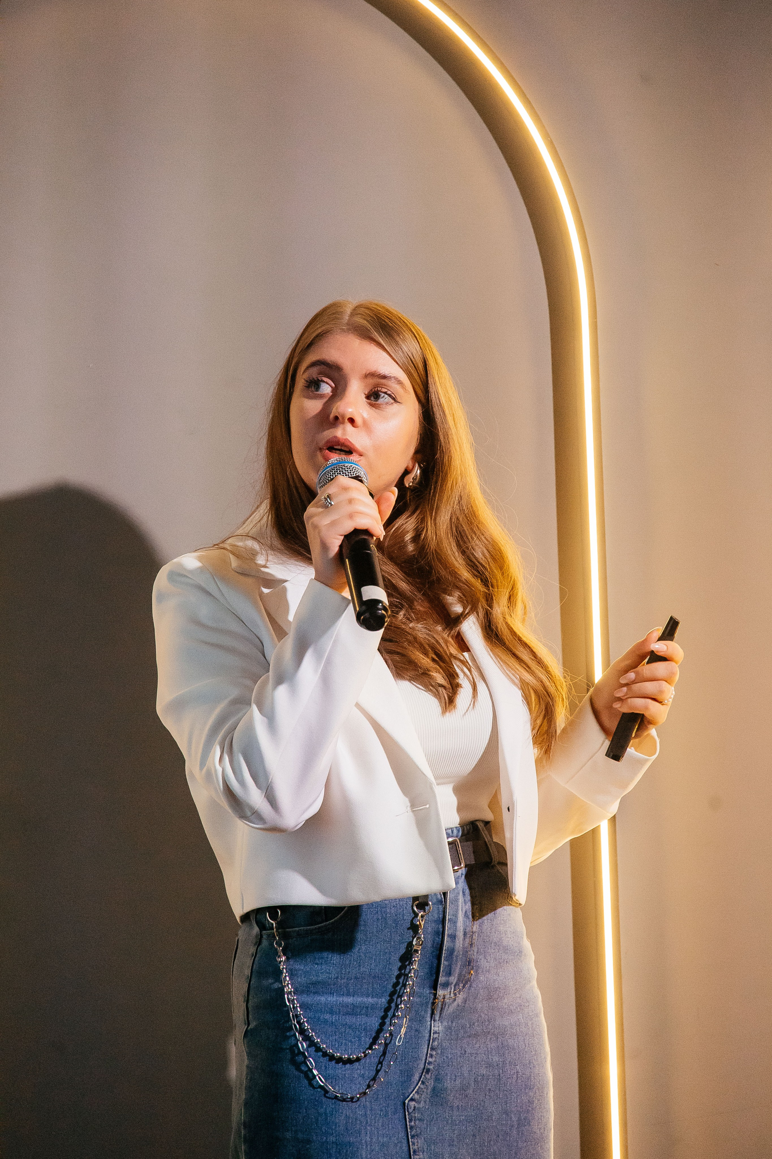 Презентация новинок систем света Maytoni в One way loft. Фотограф в Красноярске Надежда Воскресенская