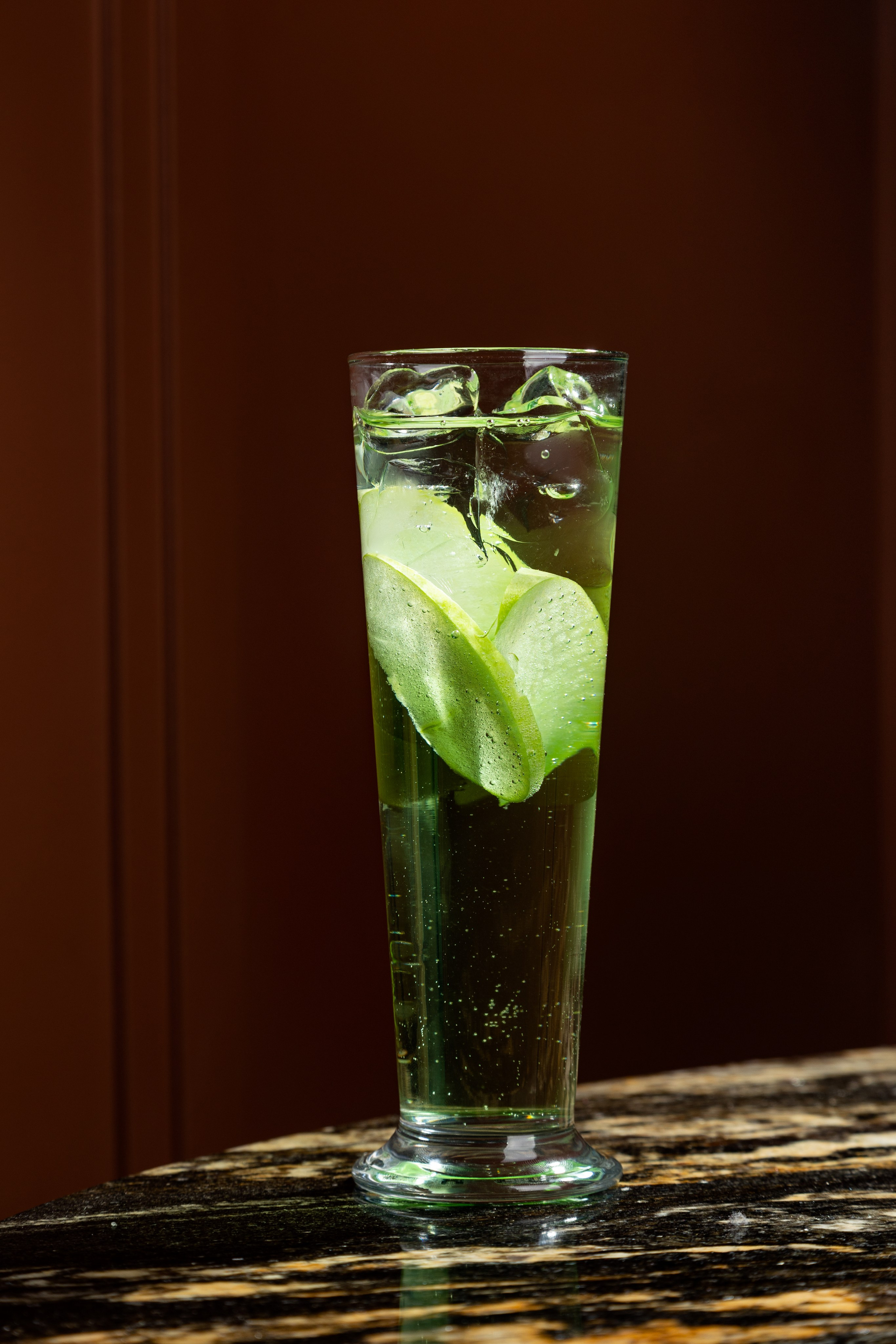 Ресторанная съёмка для «Mairi» Архыз, коктейльная карта. Ольга Панкова предметный и фуд-фотограф в Краснодаре