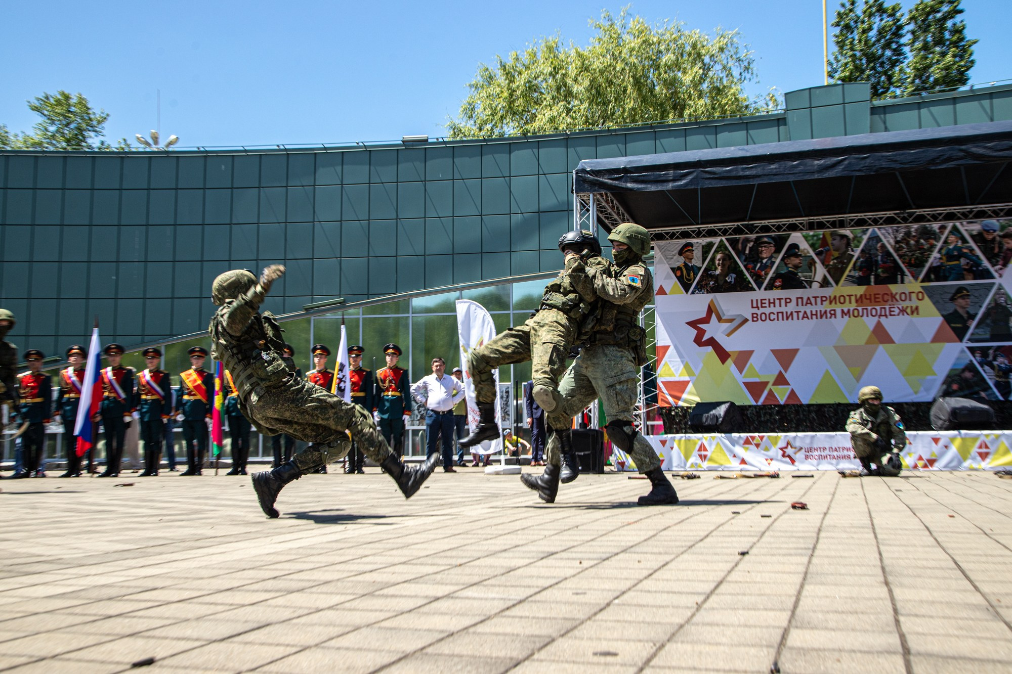 Патриотический фестиваль «Наследие». Репортажный, промышленный и маркетплейс-фотограф Дмитрий Чернат