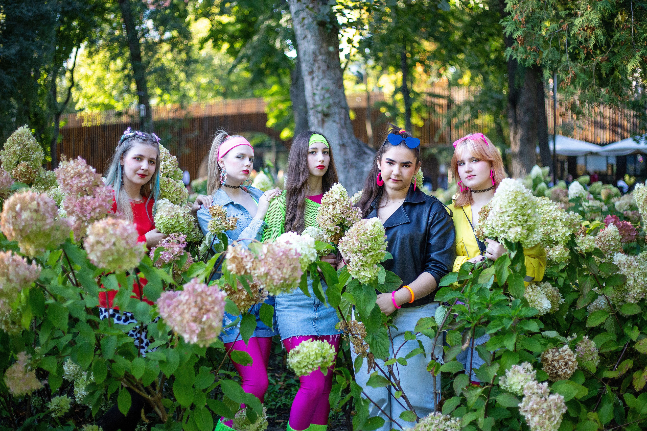 Курбатовская СОШ — в стиле 90-х парк Орленок. Выпускные альбомы Воронеж от Веры Соколовой