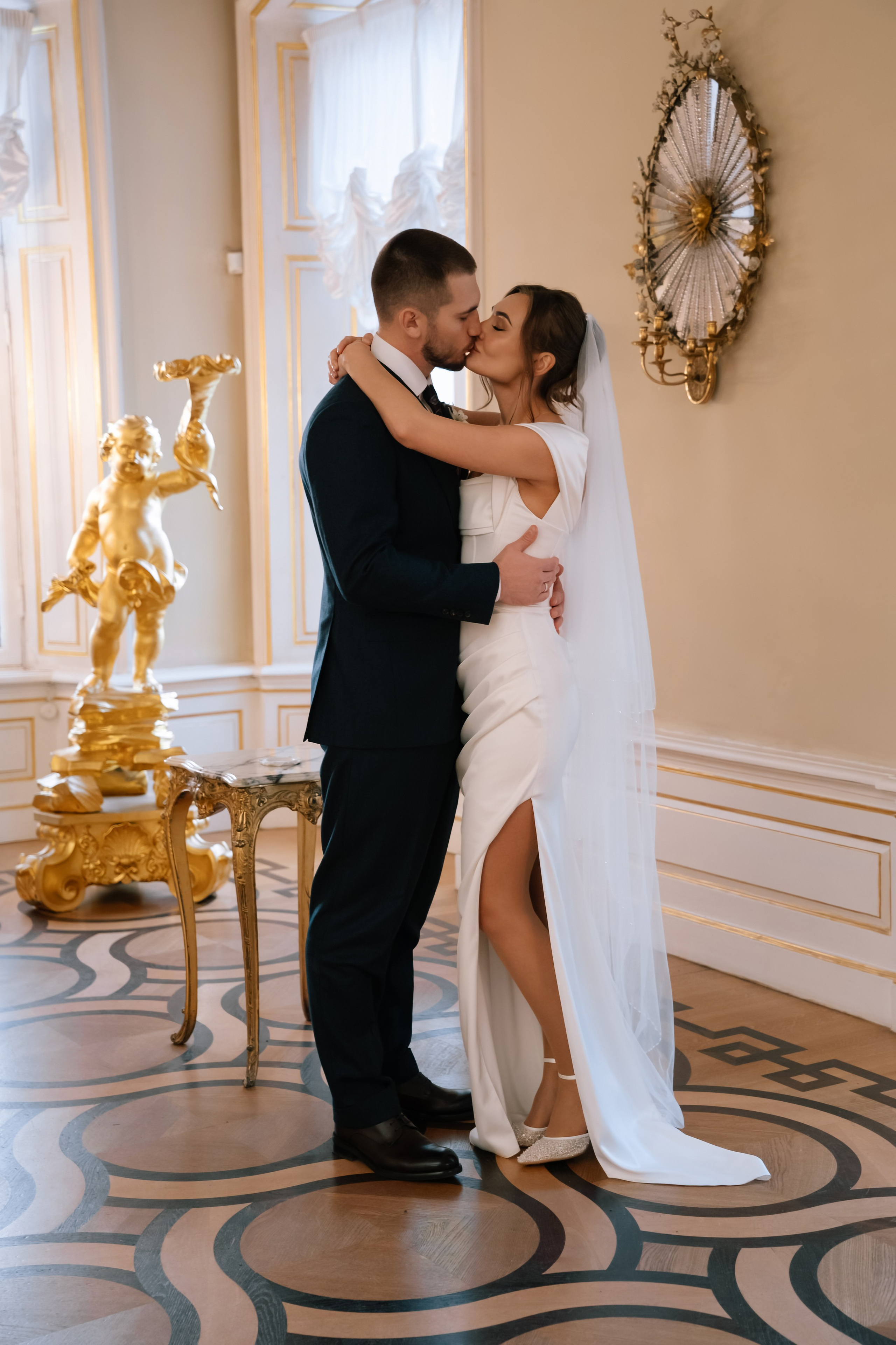 Свадебная фотосессия в отеле Solux