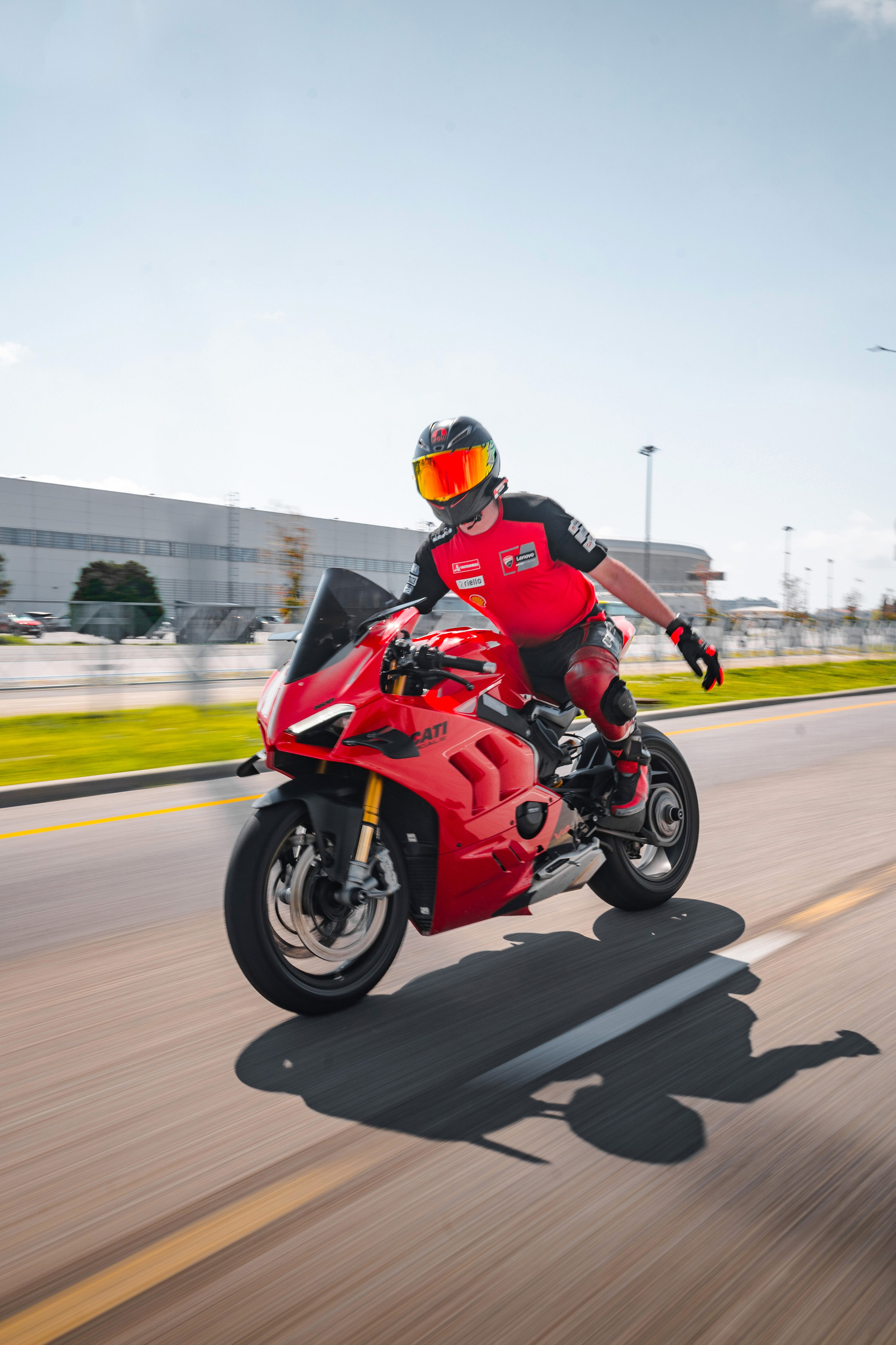 Ducati V4s. Автомобильный и просто лучший фотограф в Сочи Nikita No Name