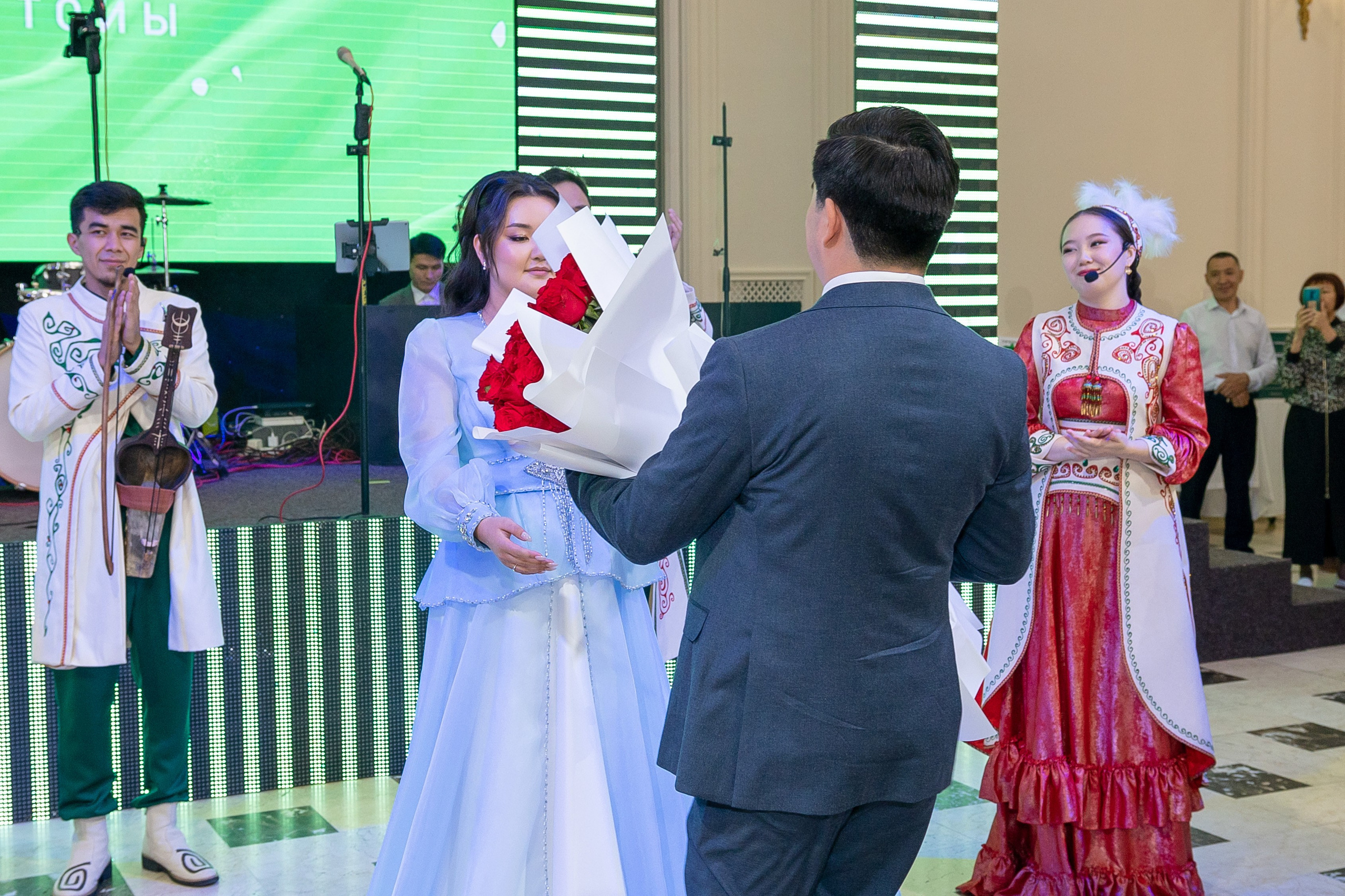 Свадебный банкет. Фото и видеосъемка в Алматы