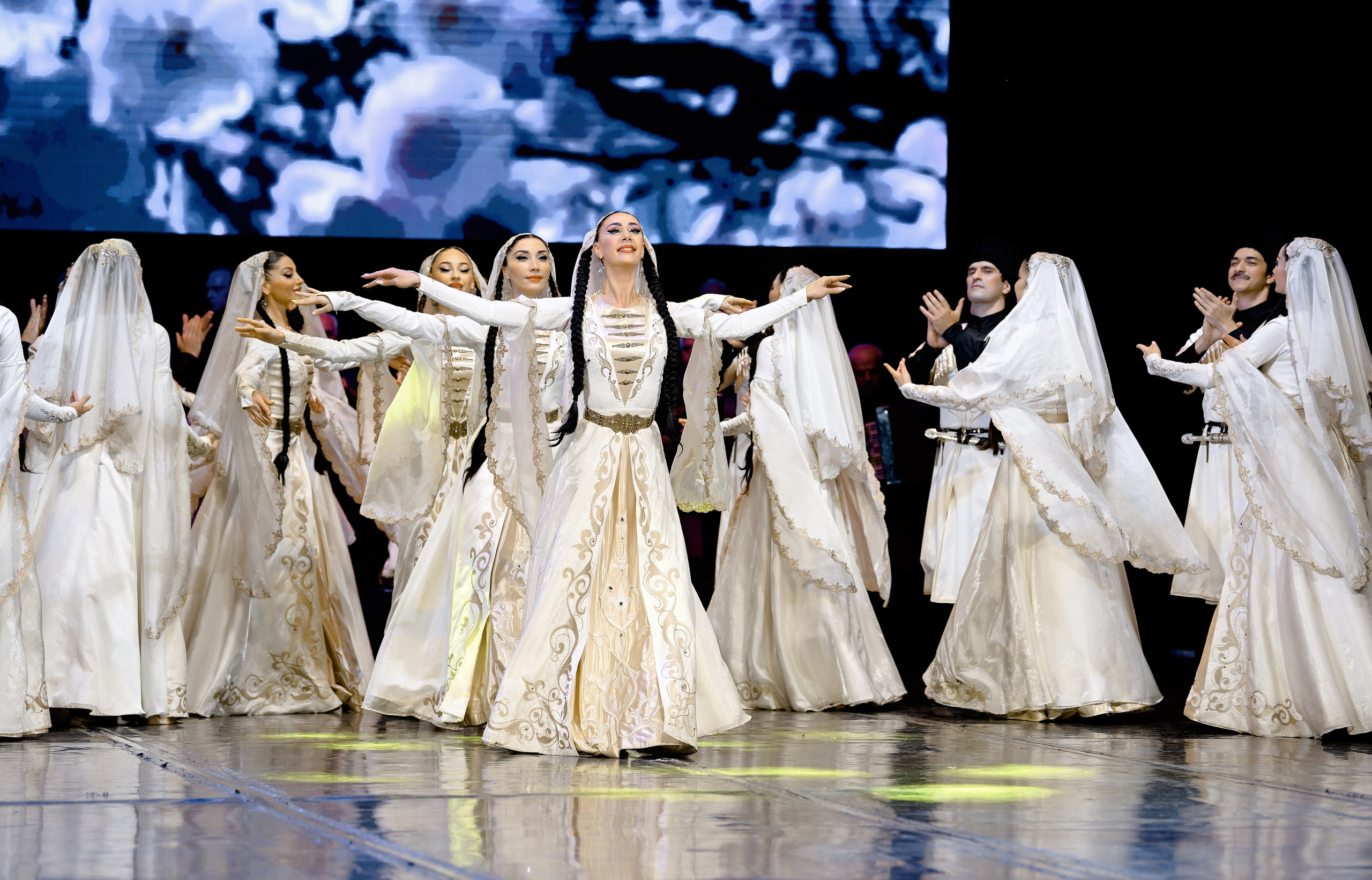 Ансамбль «Лезгинка» концерт в Махачкале. РЕПОРТАЖНЫЙ И БИЗНЕС ФОТОГРАФ В МОСКВЕ, ЕГОР НИКОЛАЕВ