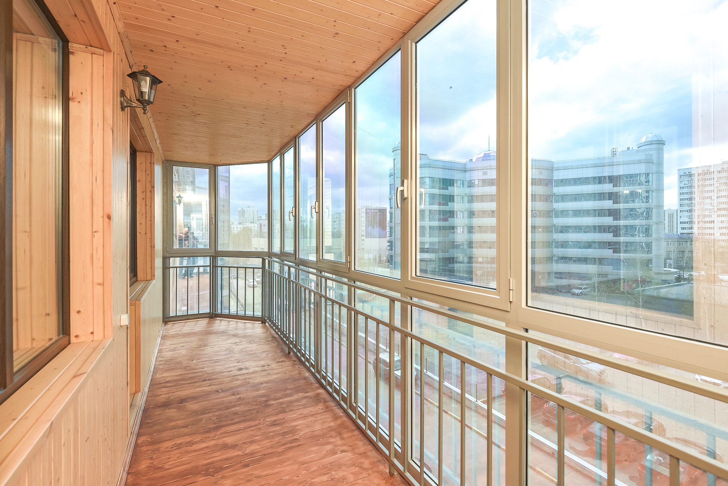 Типовая агентская съемка квартиры на продажу с фото прилегающей территории. Интерьерный фотограф. Фото- видеосъемка недвижимости Санкт-Петербург