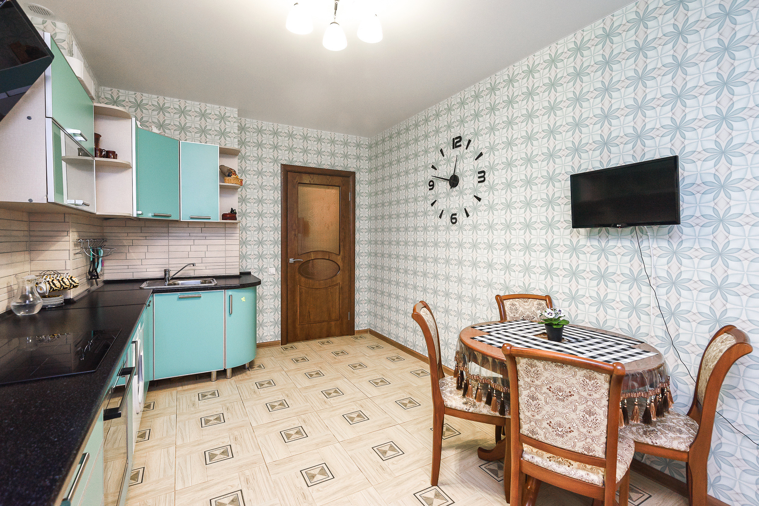 Типовая агентская съемка квартиры на продажу с фото прилегающей территории. Интерьерный фотограф. Фото- видеосъемка недвижимости Санкт-Петербург