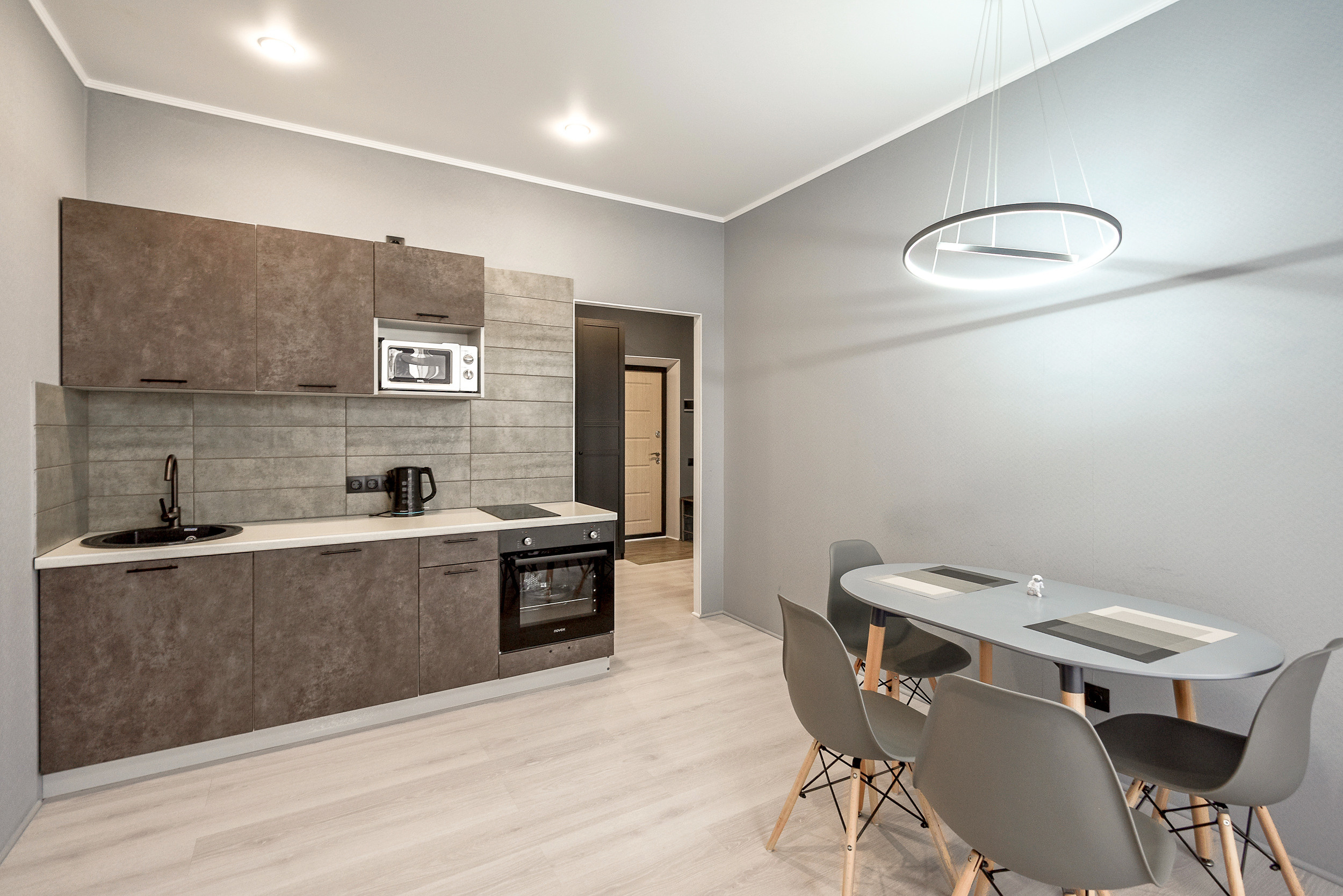 Квартира для суточной аренды. Интерьерный фотограф. Фото- видеосъемка недвижимости Санкт-Петербург