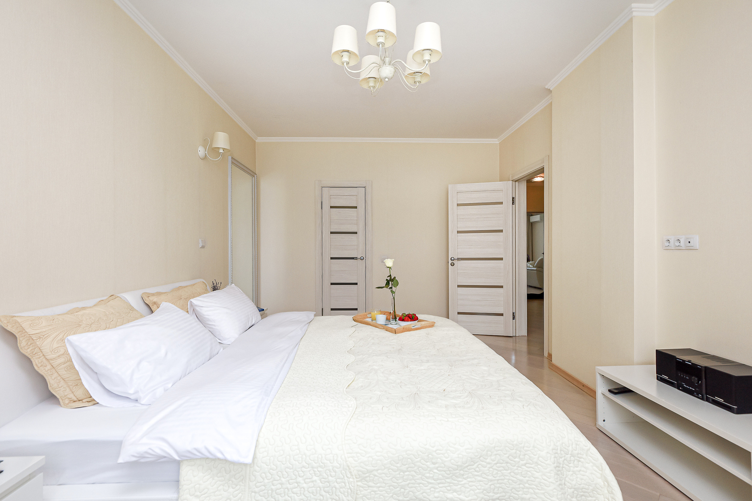 Дом на Булаке. Интерьерный фотограф. Фото- видеосъемка недвижимости Санкт-Петербург