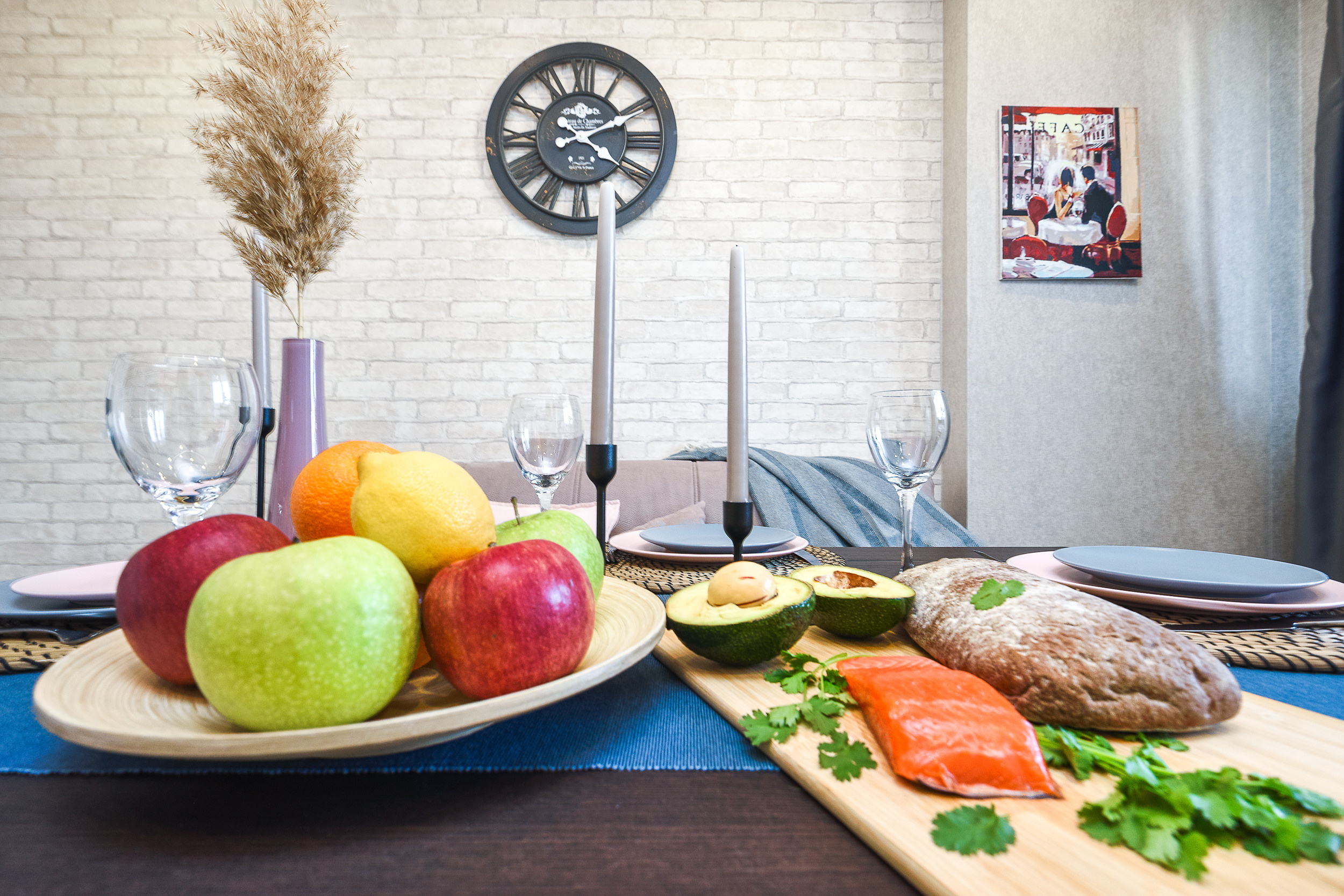 Типовая художественная съемка интерьера квартиры для суточной аренды. Интерьерный фотограф. Фото- видеосъемка недвижимости Санкт-Петербург