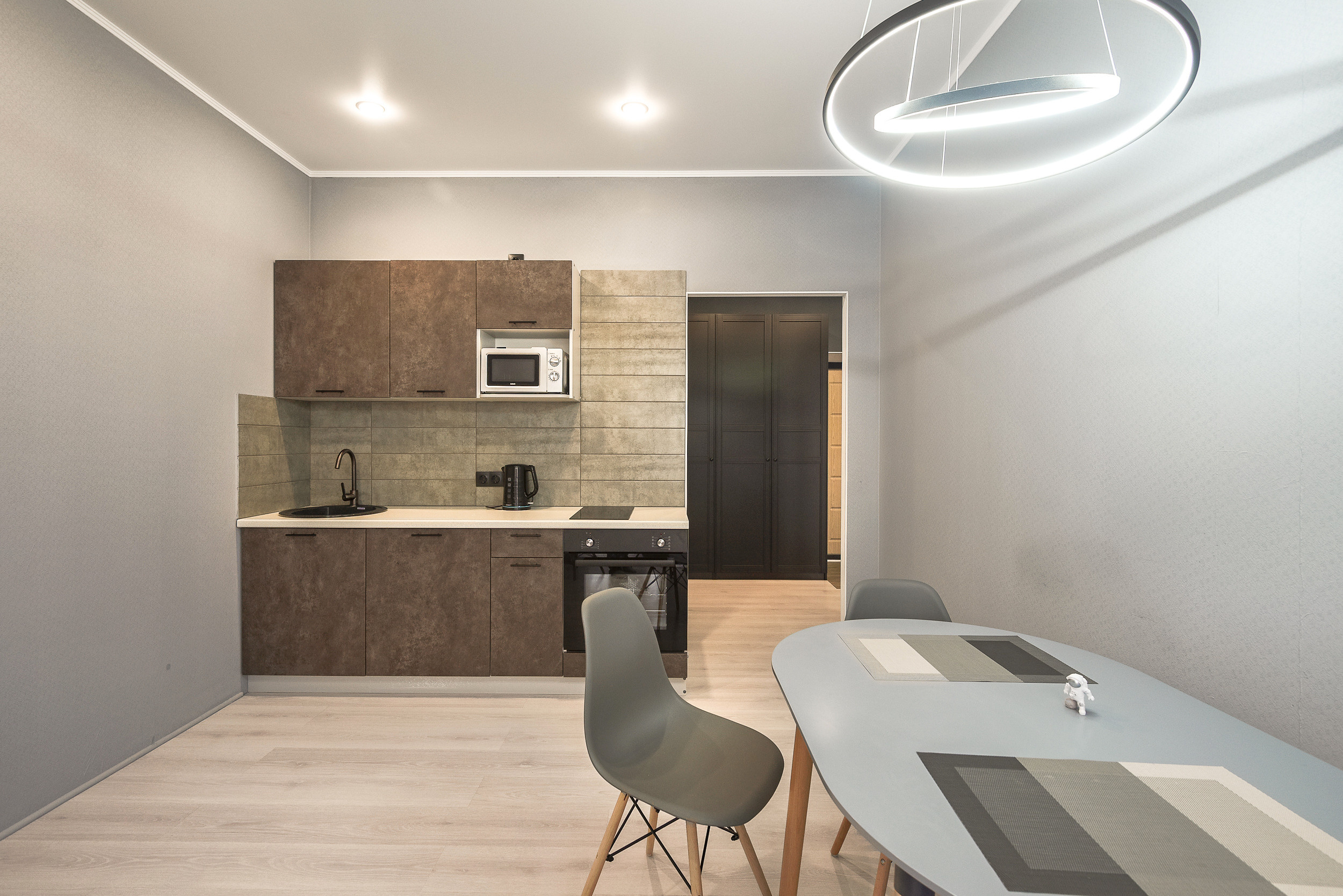 Квартира для суточной аренды. Интерьерный фотограф. Фото- видеосъемка недвижимости Санкт-Петербург