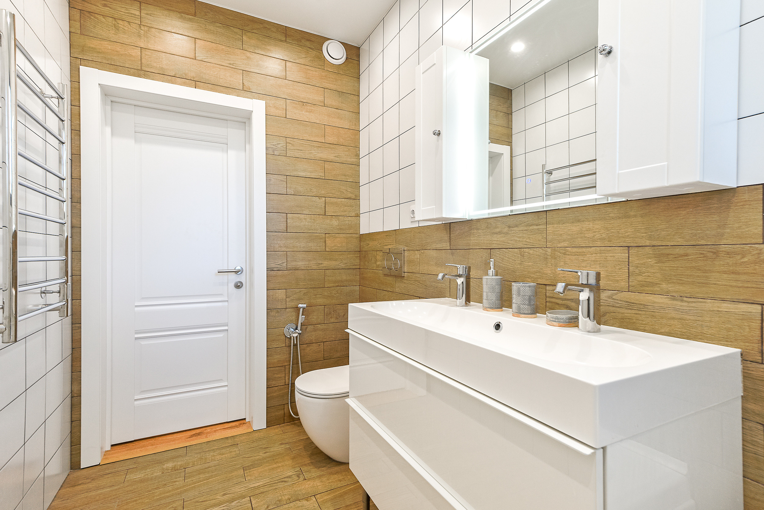 Дом на продажу в элитном поселке в Ленинградской области. Интерьерный фотограф. Фото- видеосъемка недвижимости Санкт-Петербург