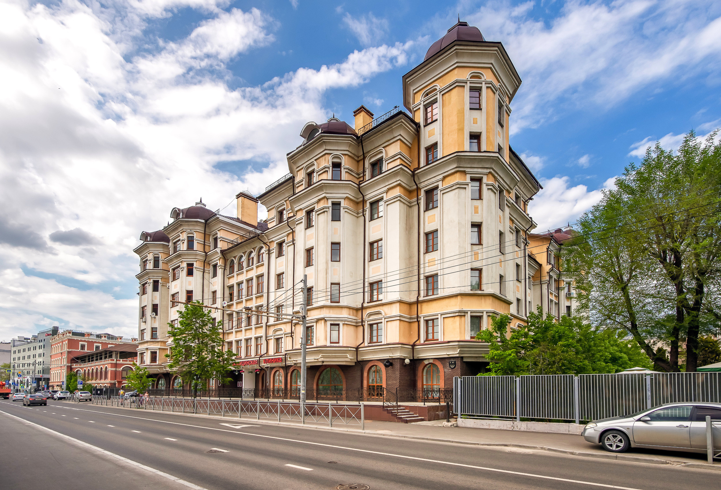 Дом на Булаке. Интерьерный фотограф. Фото- видеосъемка недвижимости Санкт-Петербург