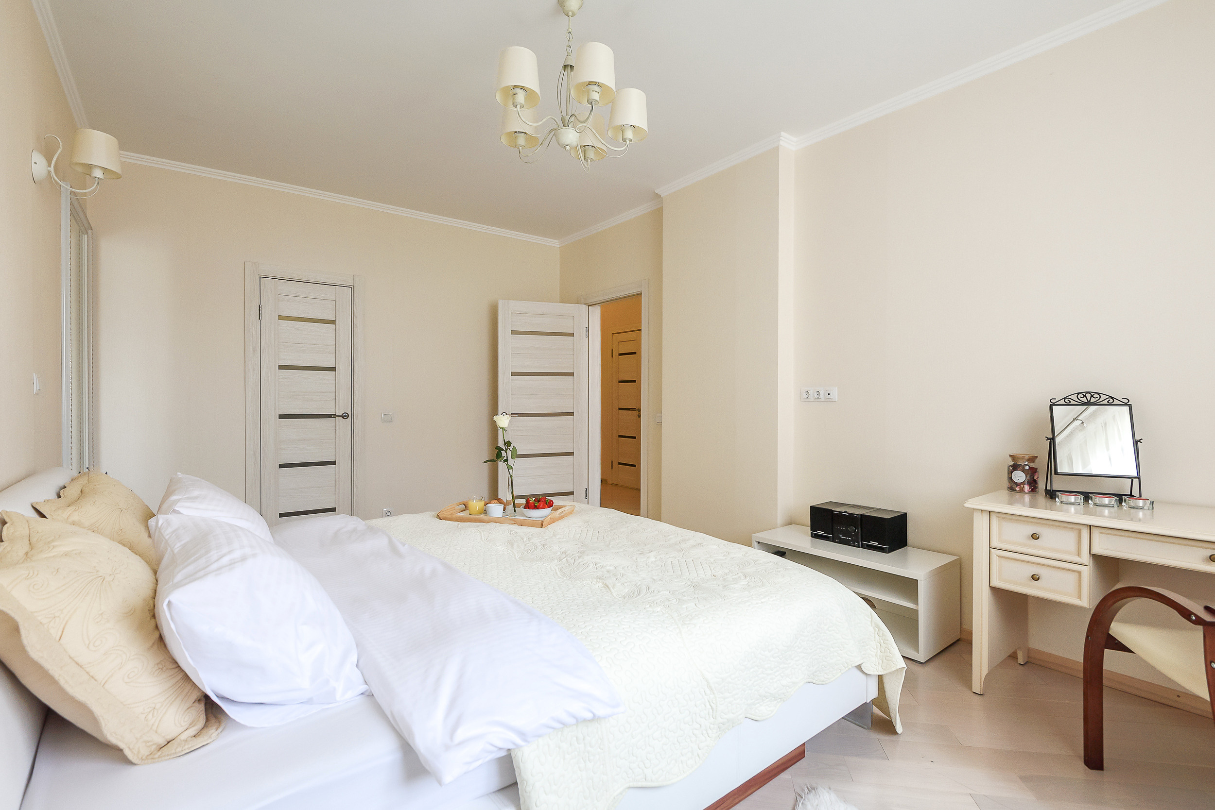 Дом на Булаке. Интерьерный фотограф. Фото- видеосъемка недвижимости Санкт-Петербург