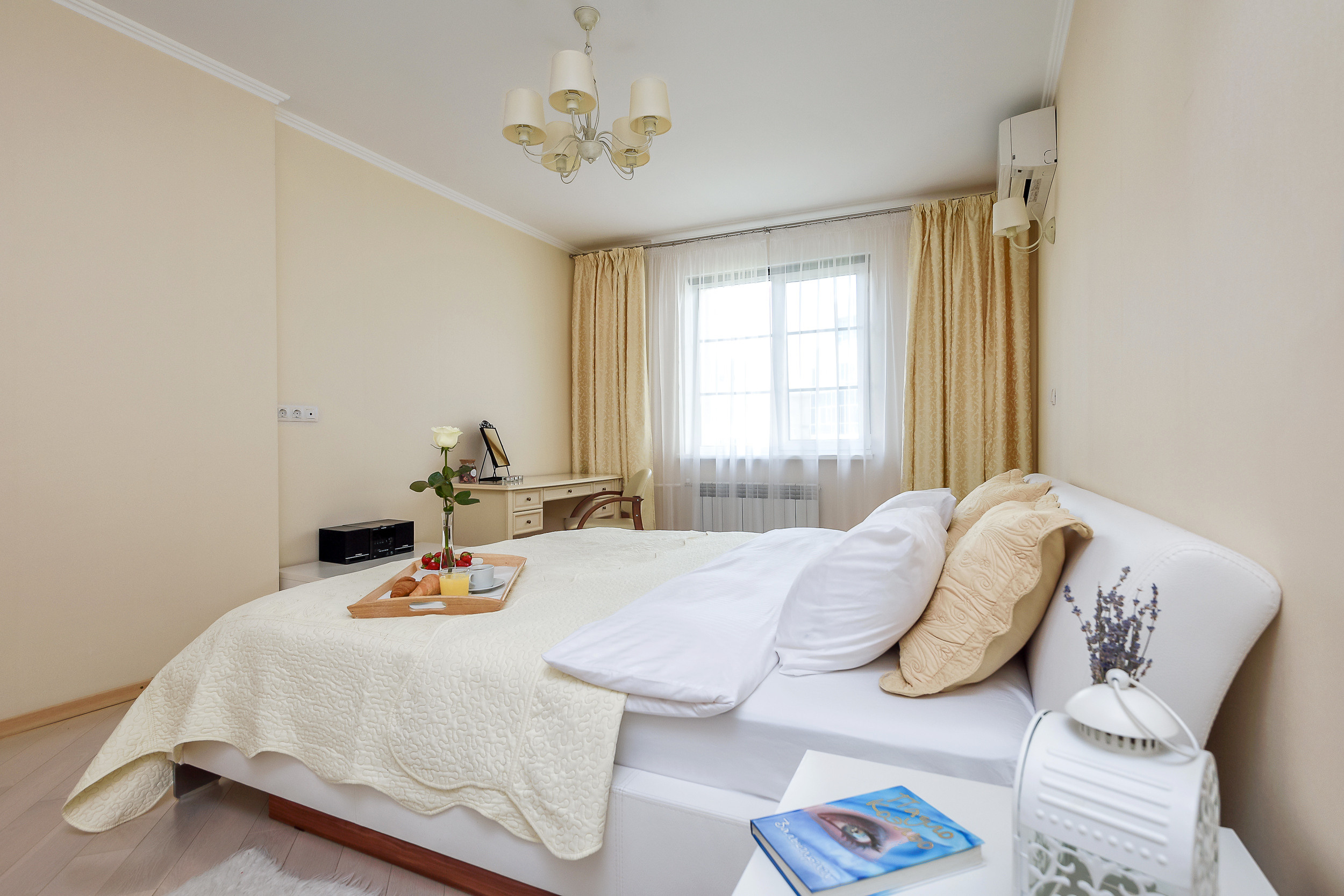 Дом на Булаке. Интерьерный фотограф. Фото- видеосъемка недвижимости Санкт-Петербург