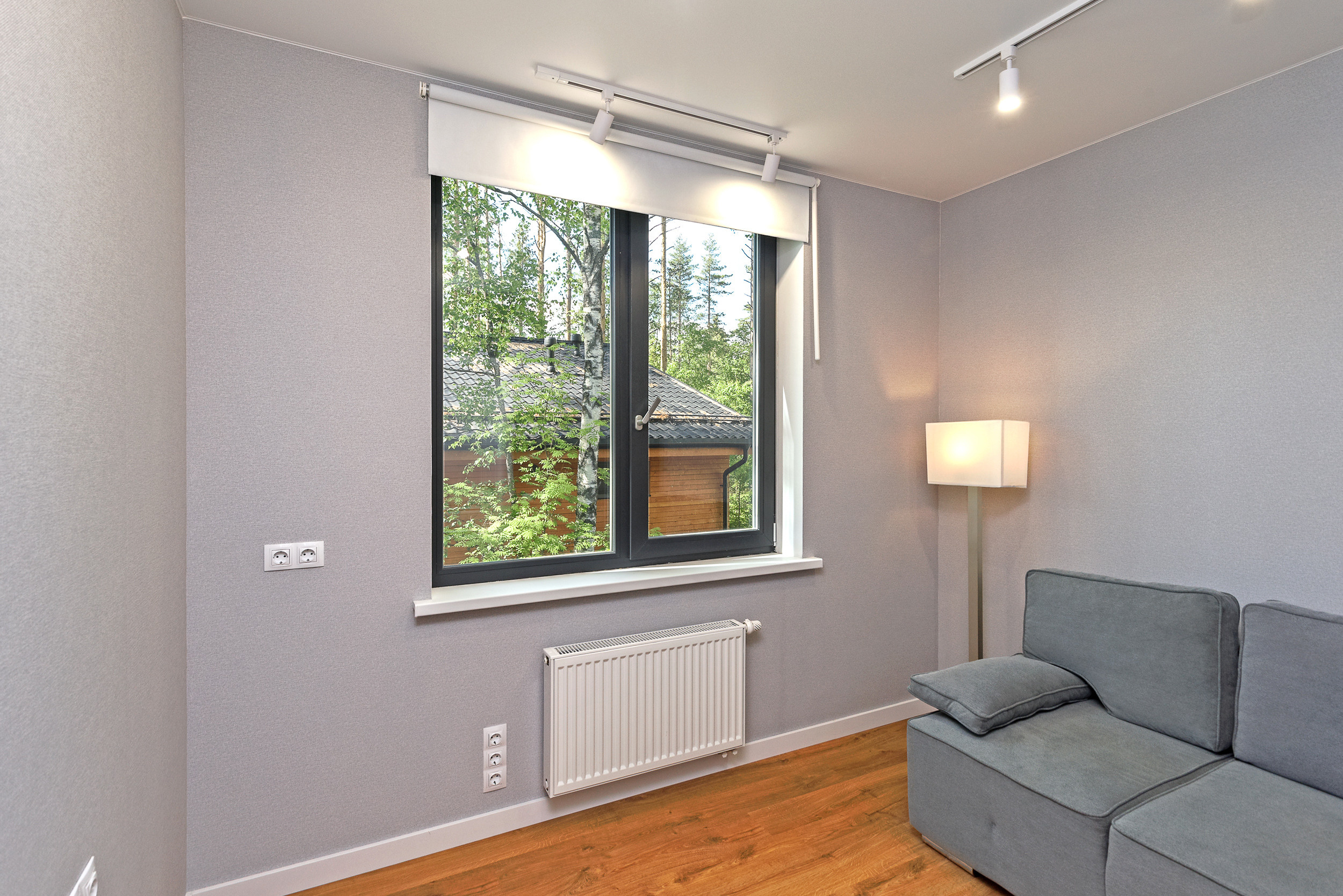 Дом на продажу в элитном поселке в Ленинградской области. Интерьерный фотограф. Фото- видеосъемка недвижимости Санкт-Петербург