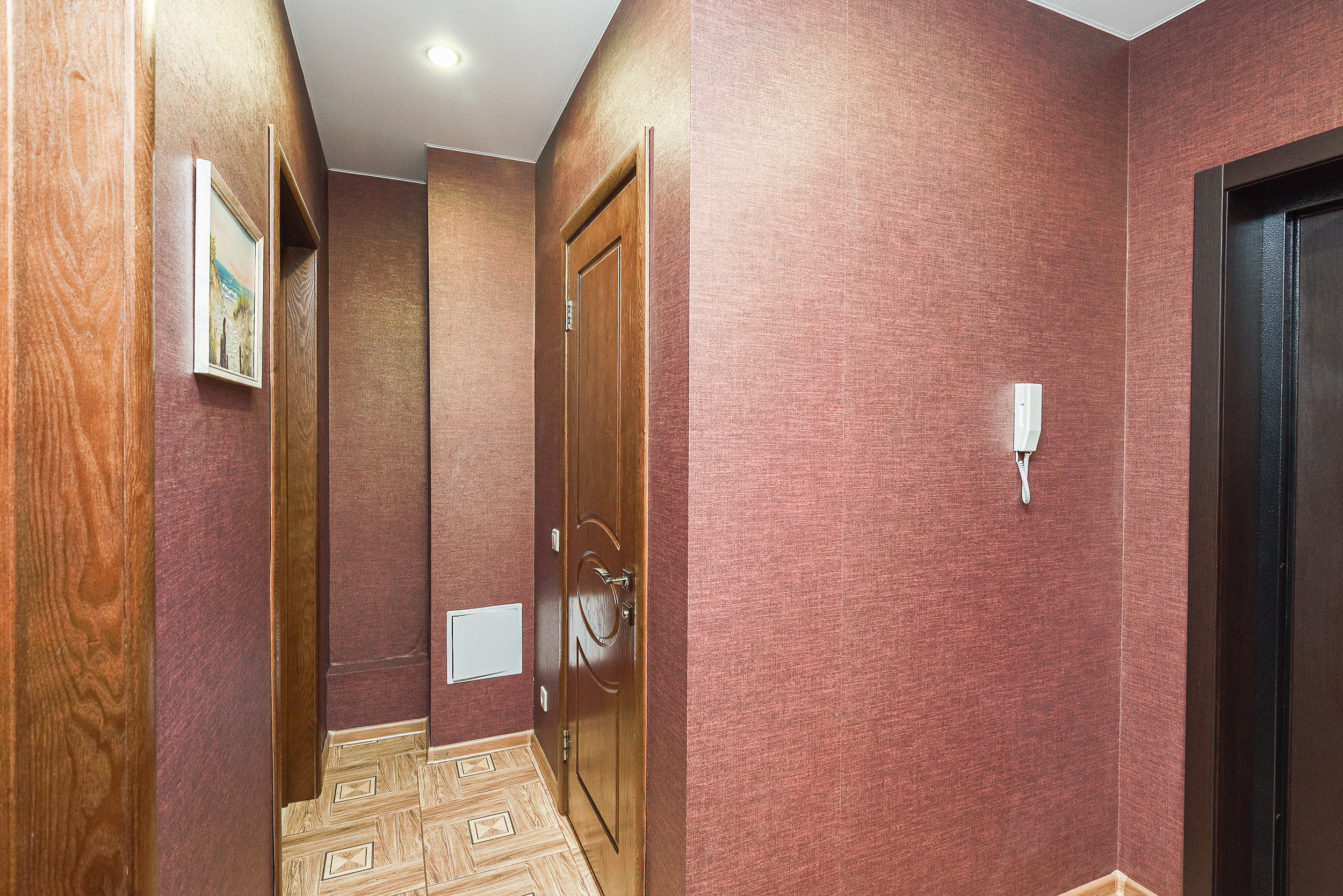 Типовая агентская съемка квартиры на продажу с фото прилегающей территории. Интерьерный фотограф. Фото- видеосъемка недвижимости Санкт-Петербург