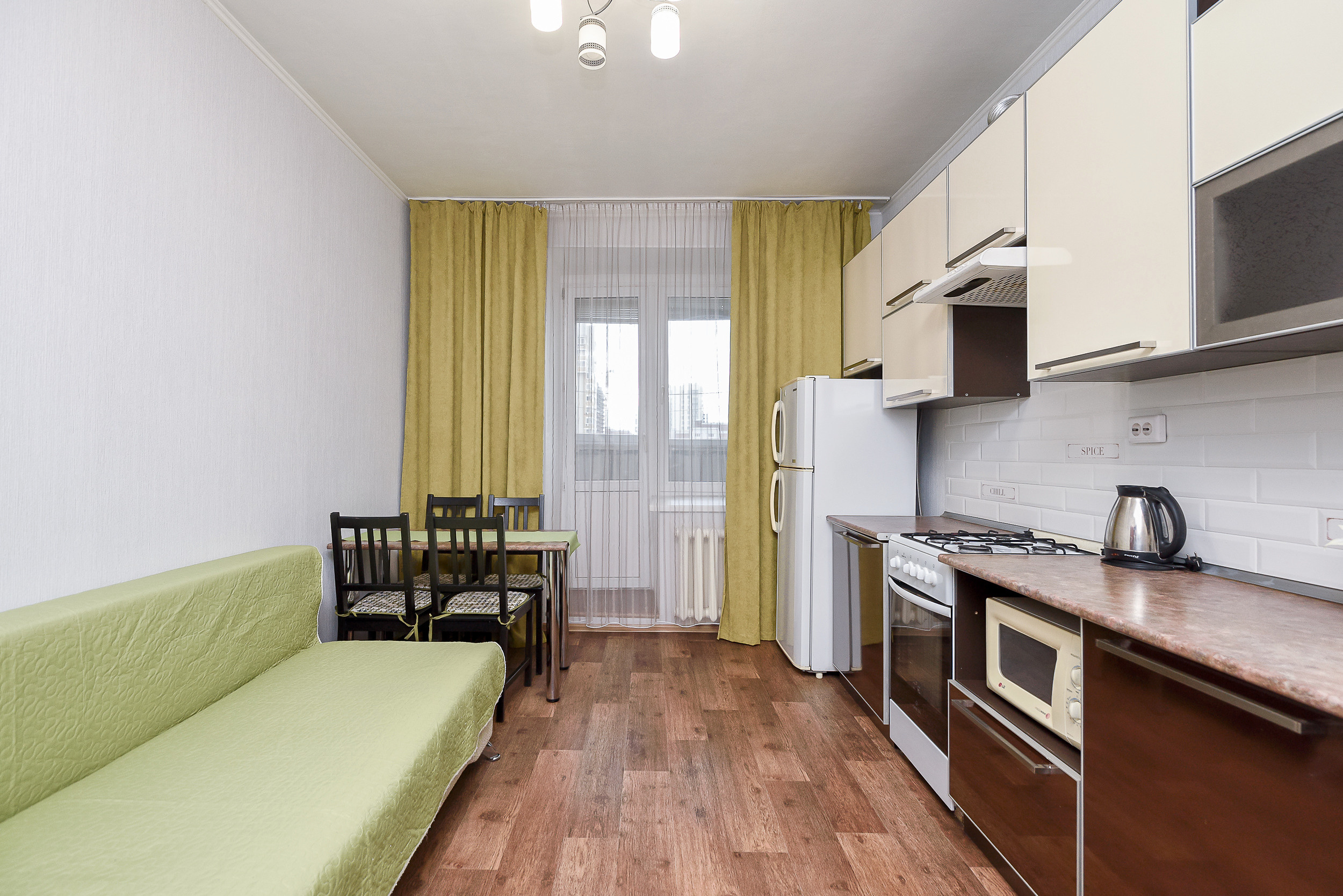 Квартира для суточной аренды. Интерьерный фотограф. Фото- видеосъемка недвижимости Санкт-Петербург