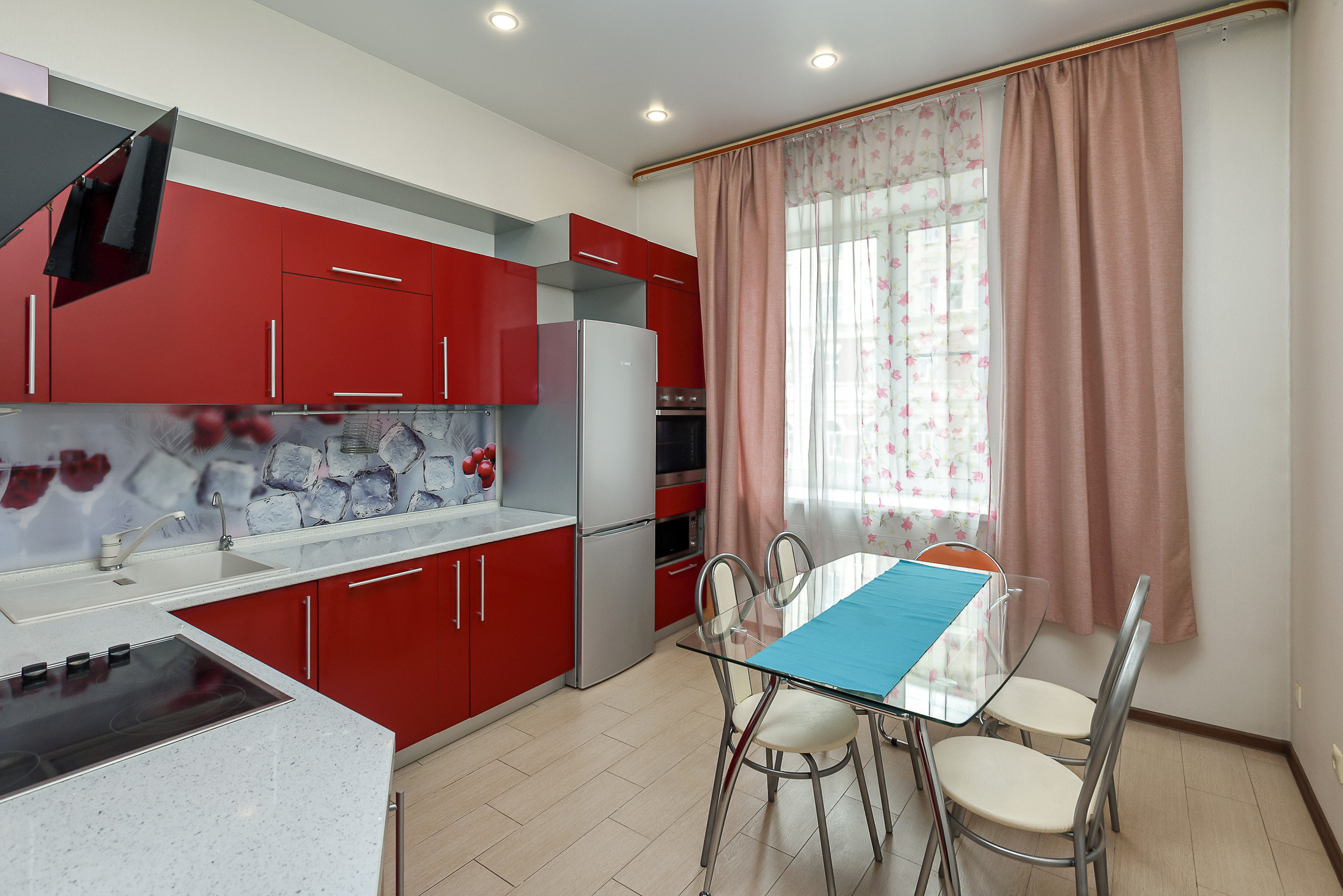 Уютная квартира на продажу в Северной столице. Интерьерный фотограф. Фото- видеосъемка недвижимости Санкт-Петербург