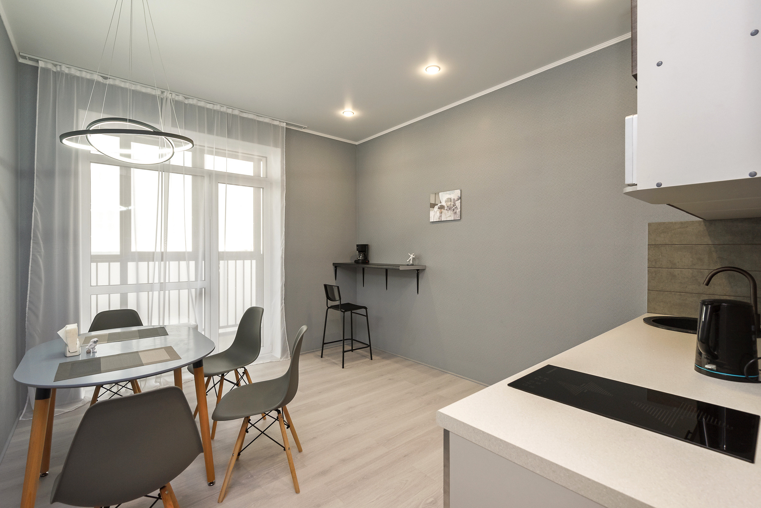 Квартира для суточной аренды. Интерьерный фотограф. Фото- видеосъемка недвижимости Санкт-Петербург