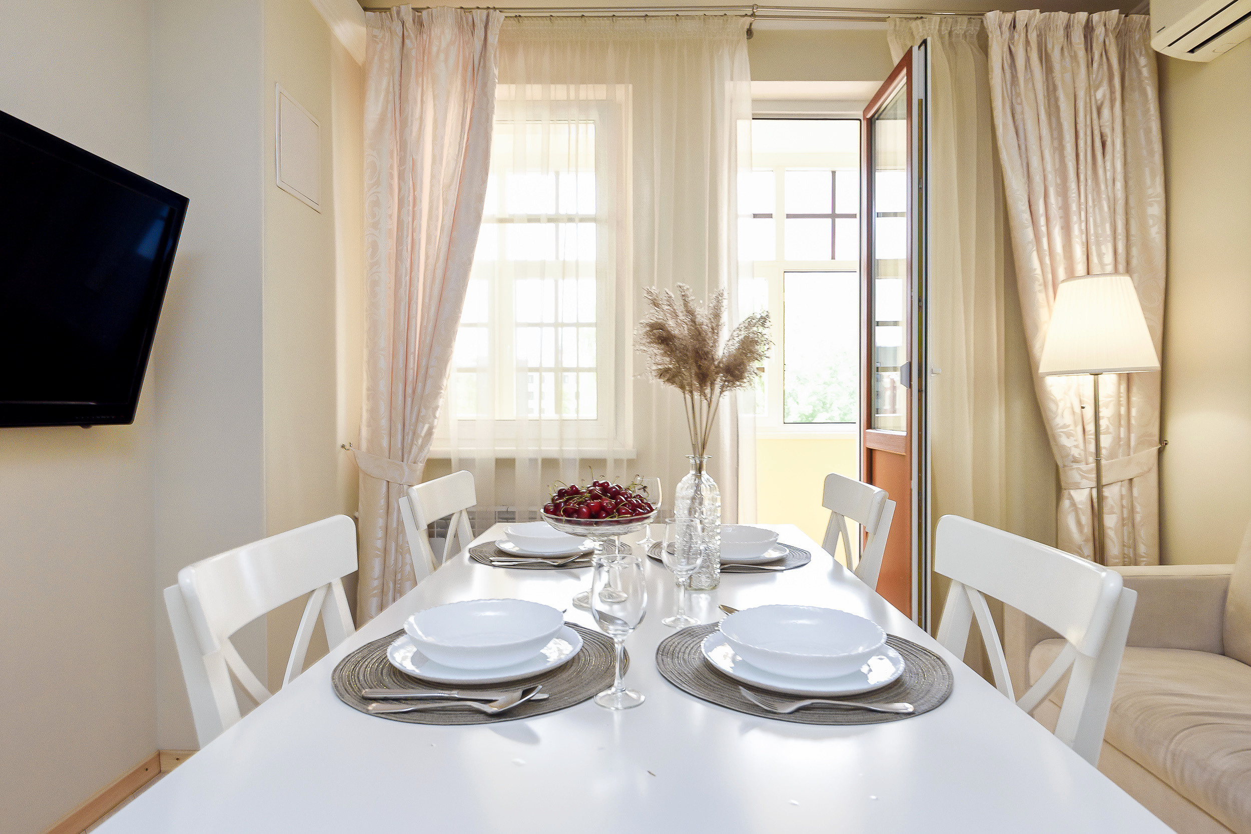 Дом на Булаке. Интерьерный фотограф. Фото- видеосъемка недвижимости Санкт-Петербург