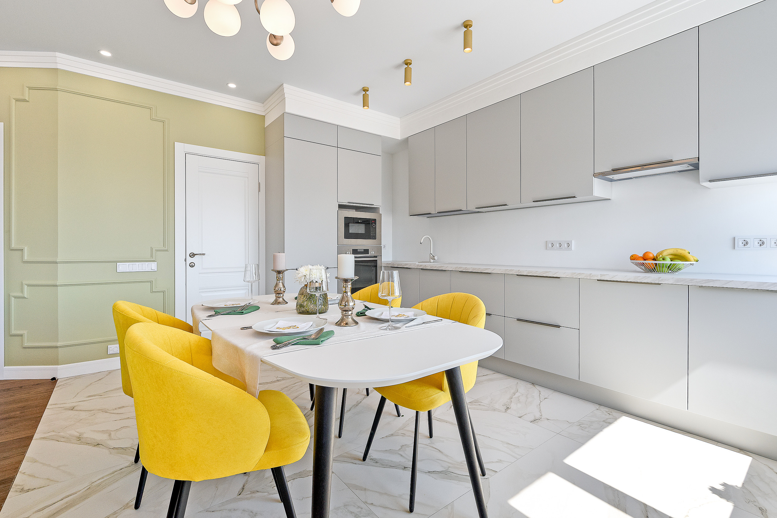 Квартира на Гатчинской. Интерьерный фотограф. Фото- видеосъемка недвижимости Санкт-Петербург