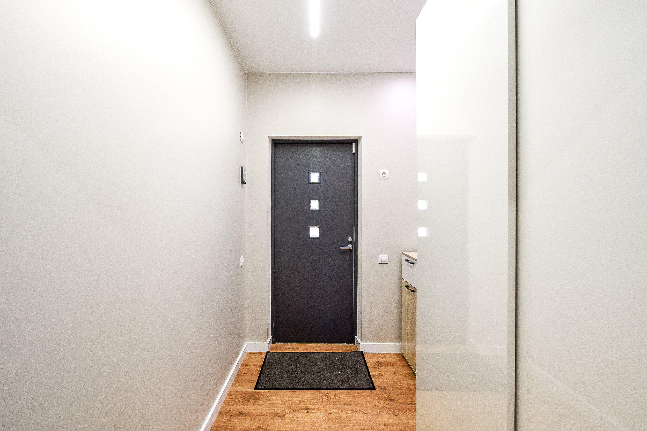 Дом на продажу в элитном поселке в Ленинградской области. Интерьерный фотограф. Фото- видеосъемка недвижимости Санкт-Петербург