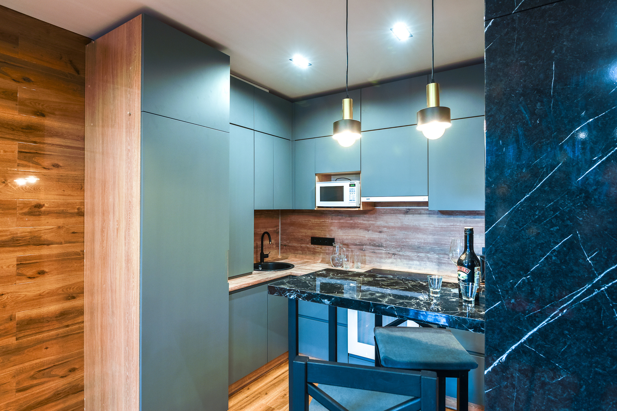 Квартира для суточной аренды. Интерьерный фотограф. Фото- видеосъемка недвижимости Санкт-Петербург