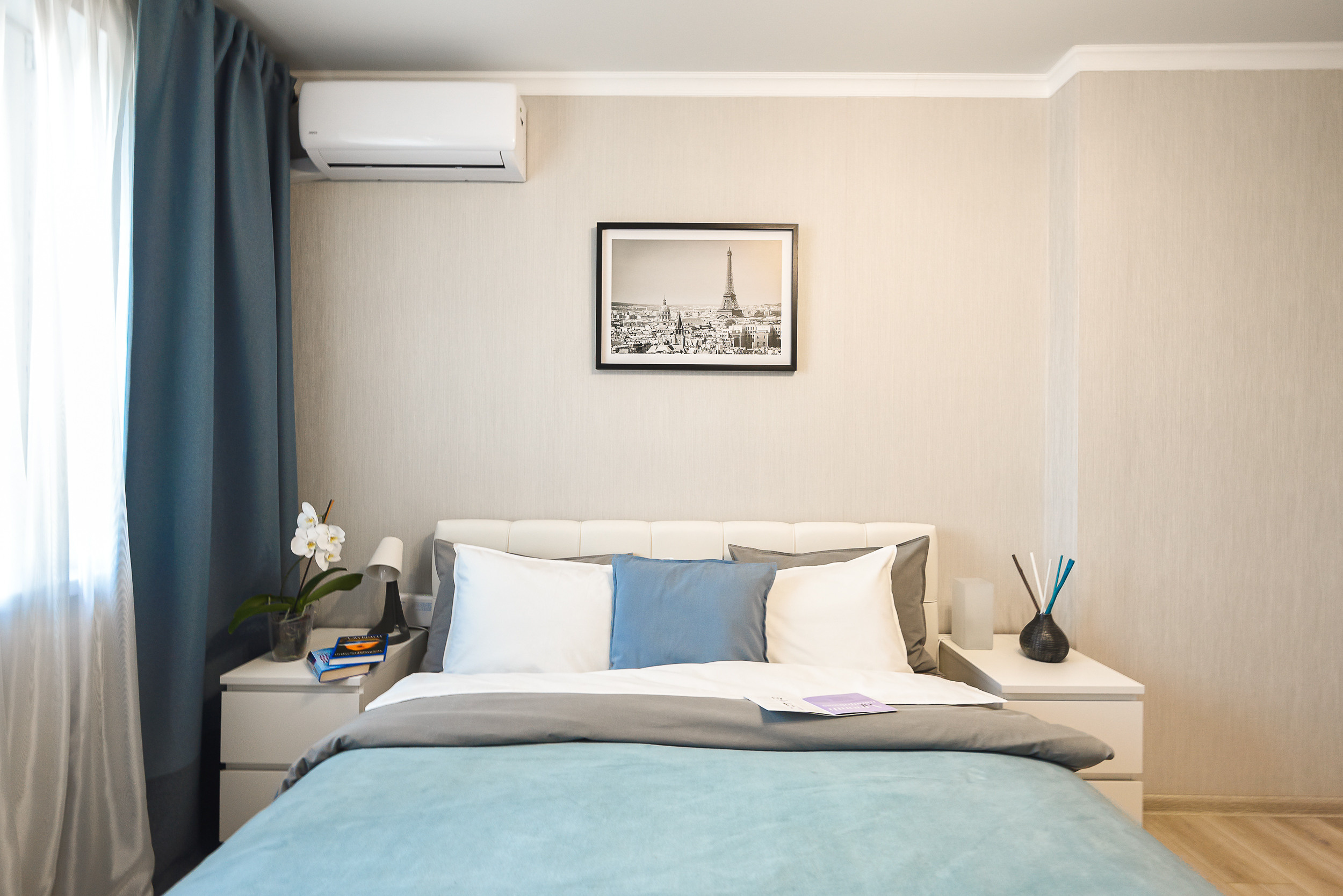 Типовая художественная съемка интерьера квартиры для суточной аренды. Интерьерный фотограф. Фото- видеосъемка недвижимости Санкт-Петербург