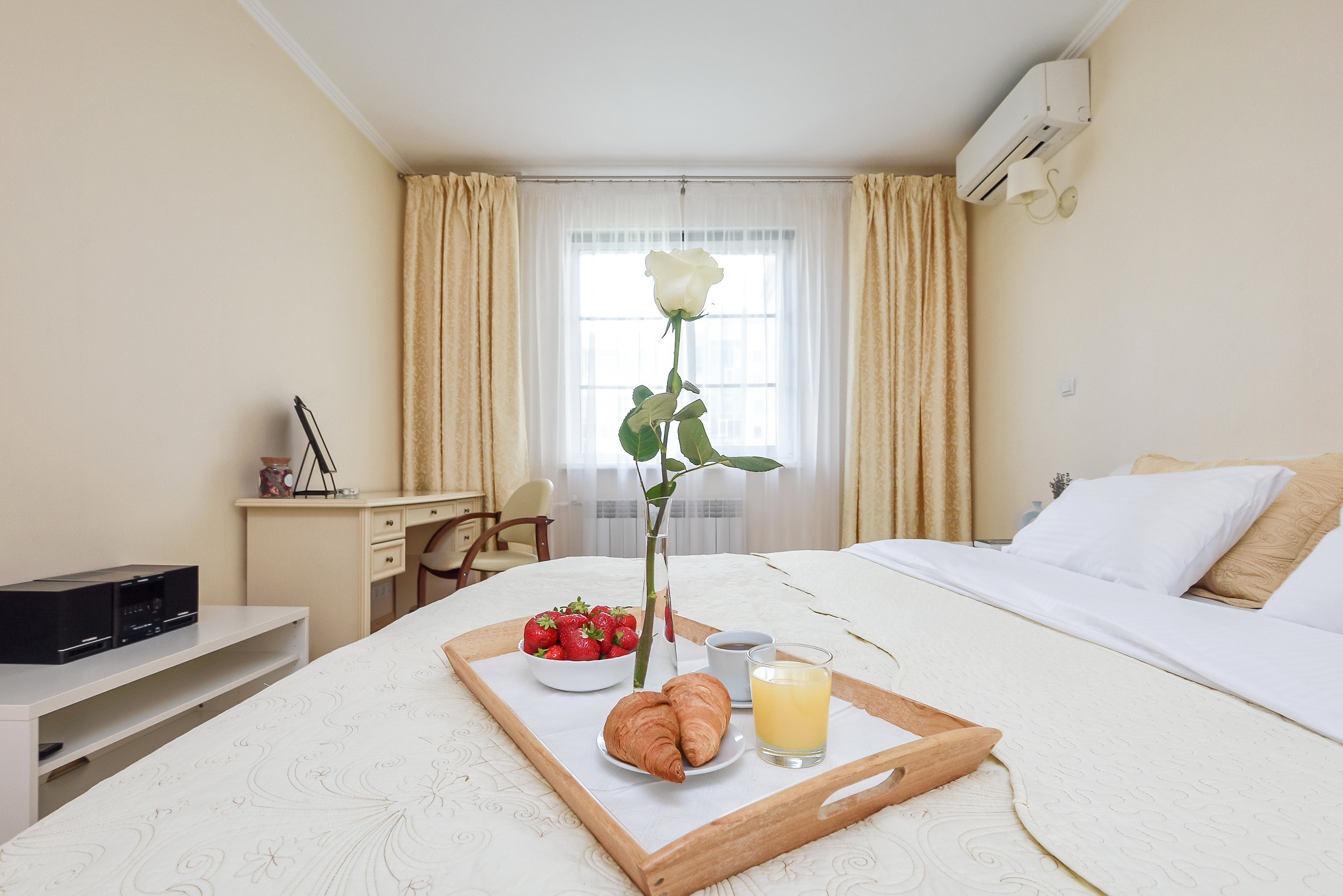 Дом на Булаке. Интерьерный фотограф. Фото- видеосъемка недвижимости Санкт-Петербург