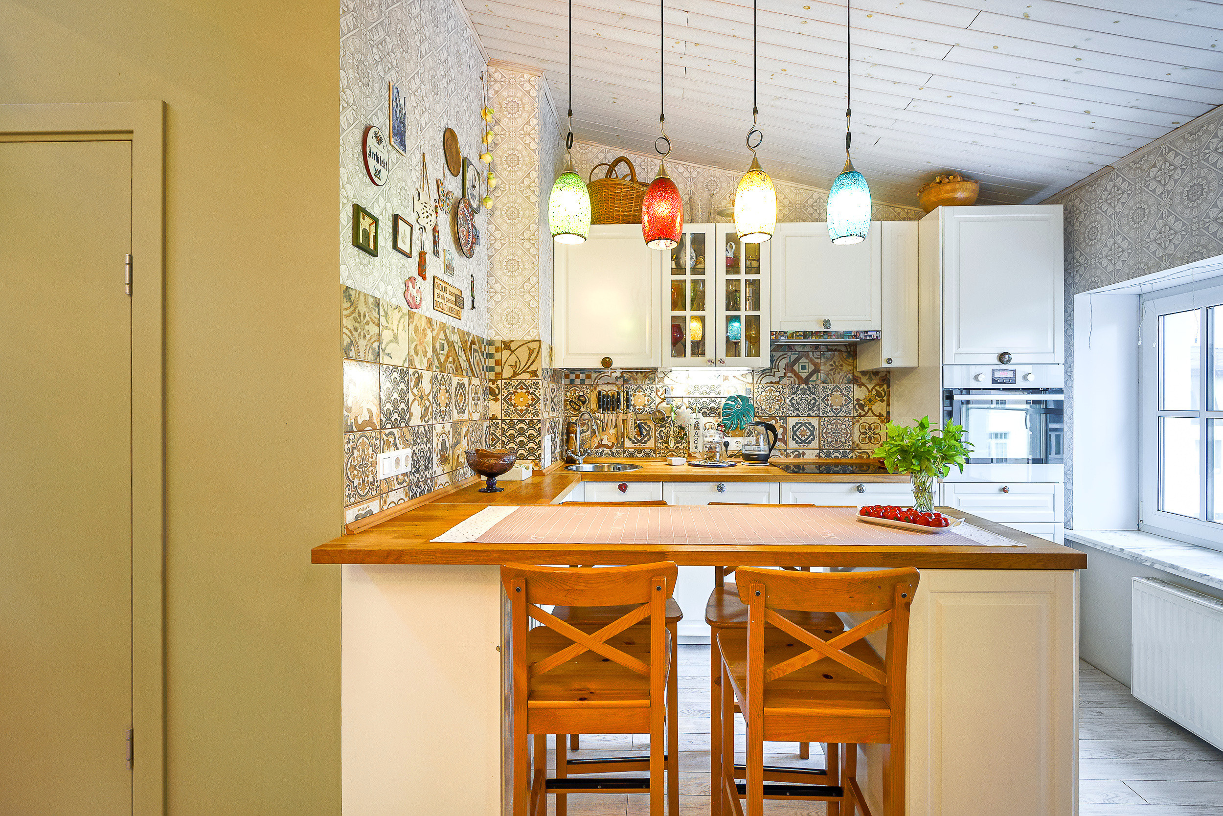 Дизайнерская квартира в Стрельне. Интерьерный фотограф. Фото- видеосъемка недвижимости Санкт-Петербург