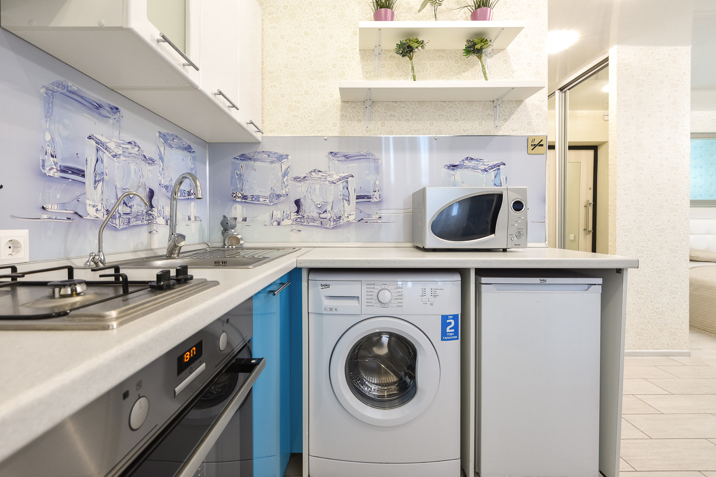 Типовая художественная съемка интерьера квартиры для суточной аренды. Интерьерный фотограф. Фото- видеосъемка недвижимости Санкт-Петербург