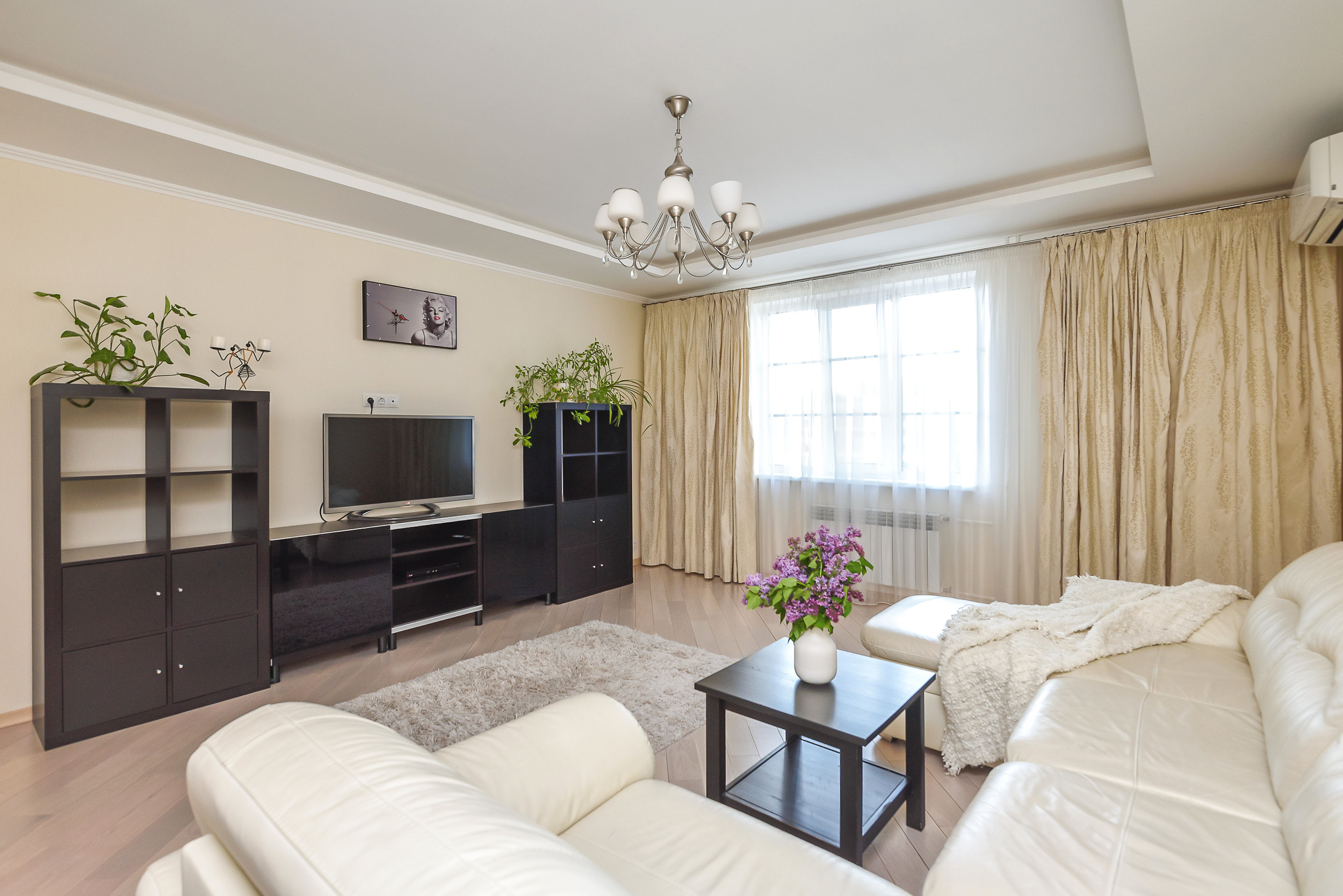 Дом на Булаке. Интерьерный фотограф. Фото- видеосъемка недвижимости Санкт-Петербург