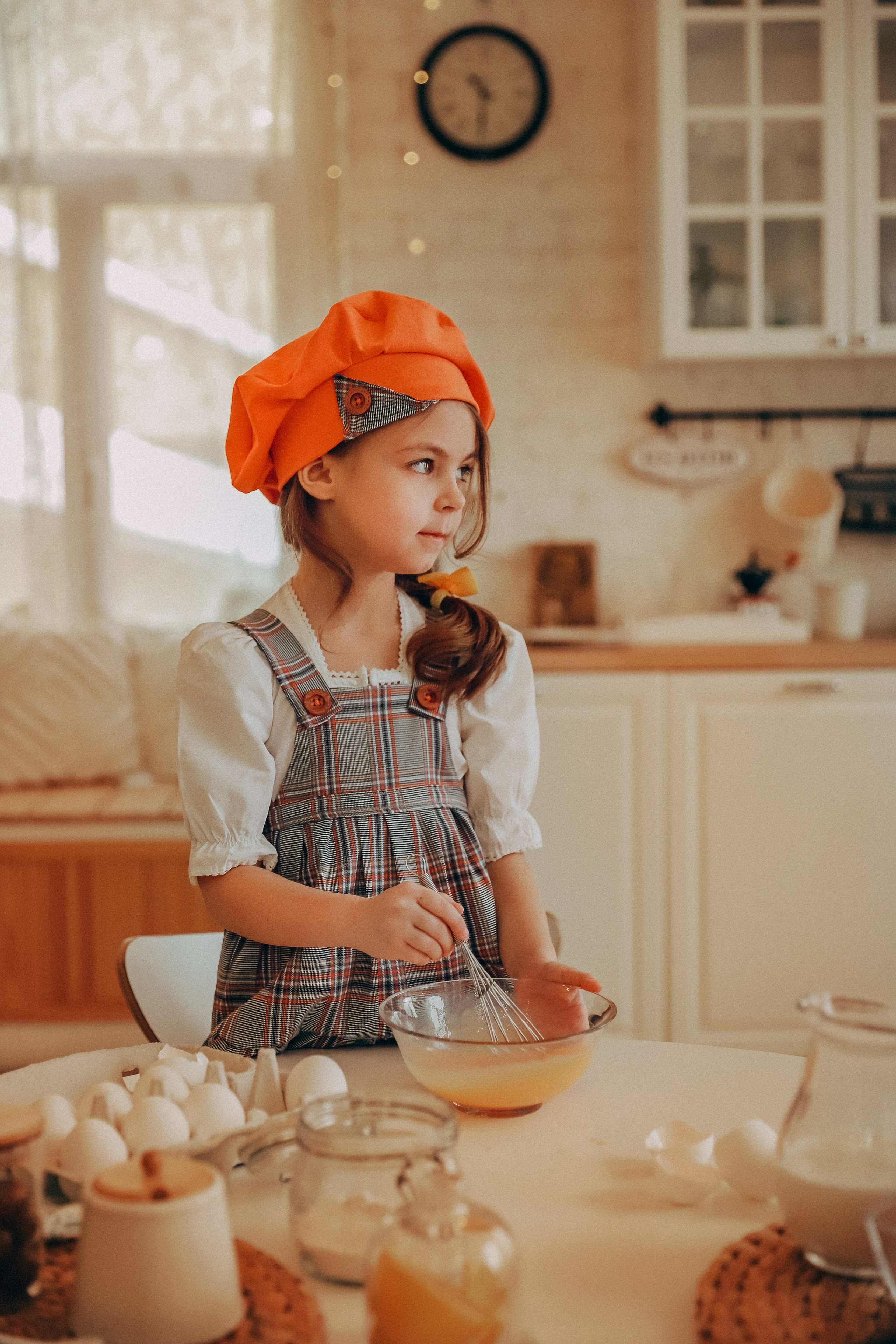 Мила и пирог. Семейный и школьный фотограф в Самаре Екатерина Удиванкина