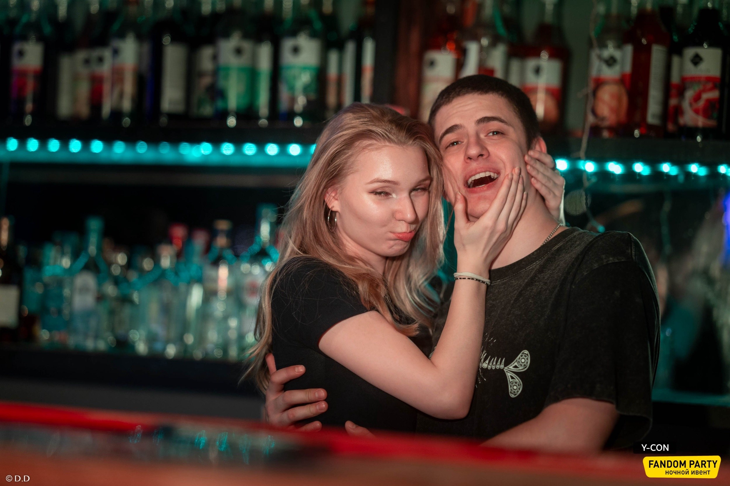 Fandom Party 18+ в Live Star Club 2025. Различные мероприятия и просто фотографии людей