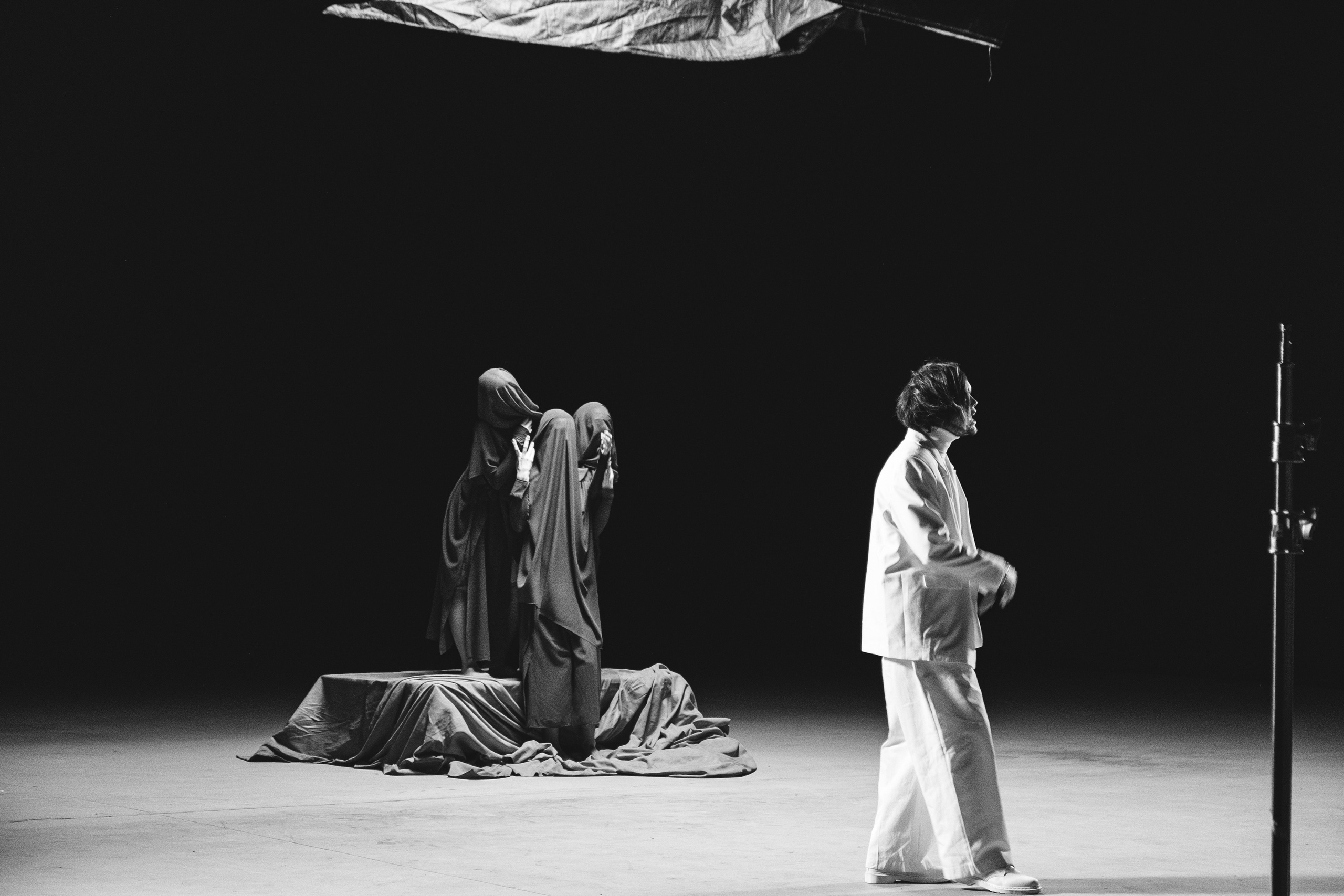 Бэкстеджи. Фотограф Егор Огородов