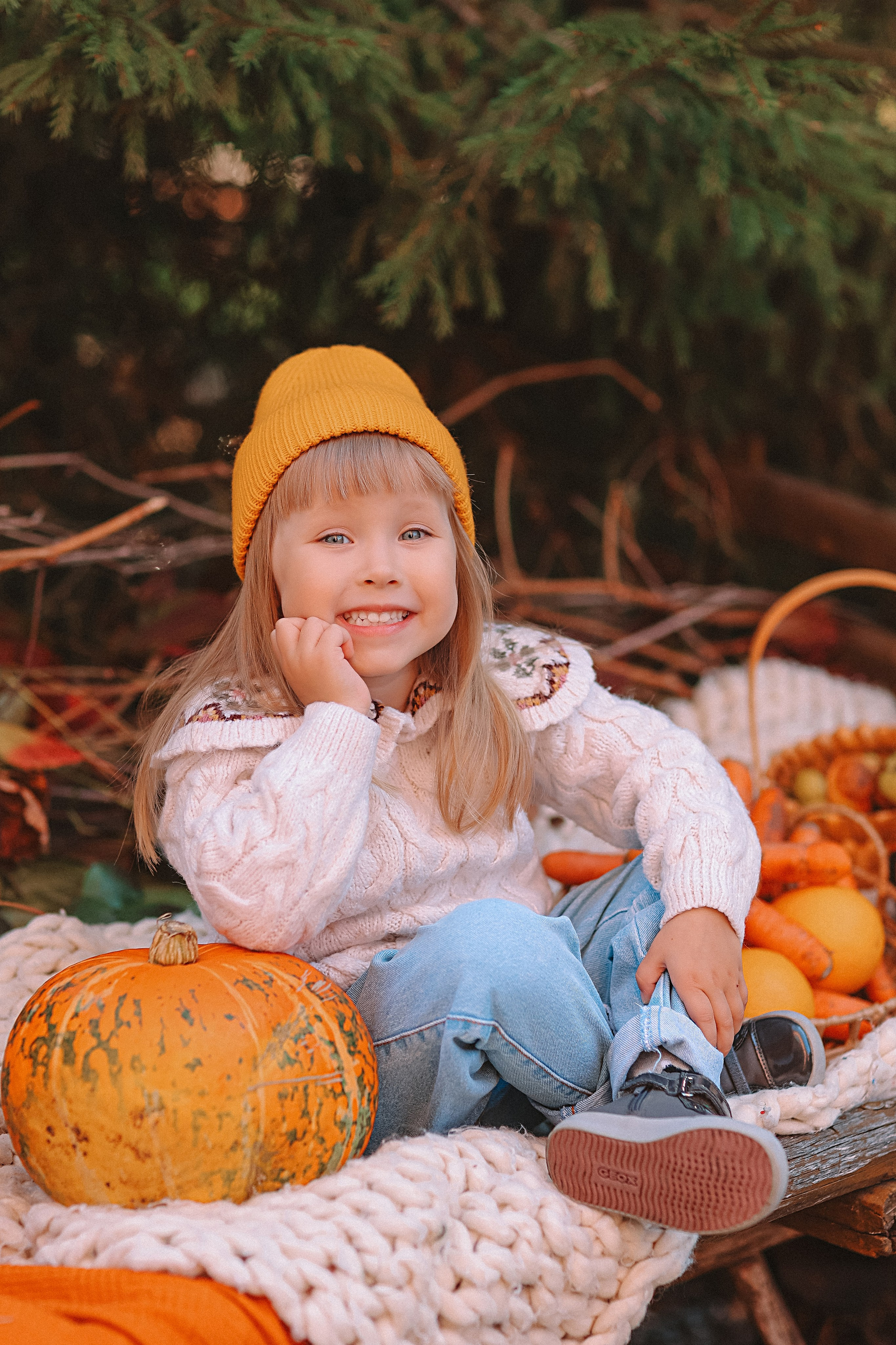 Тыквы. Семейный фотограф Тюмень, фотограф на роды Салмина Мария